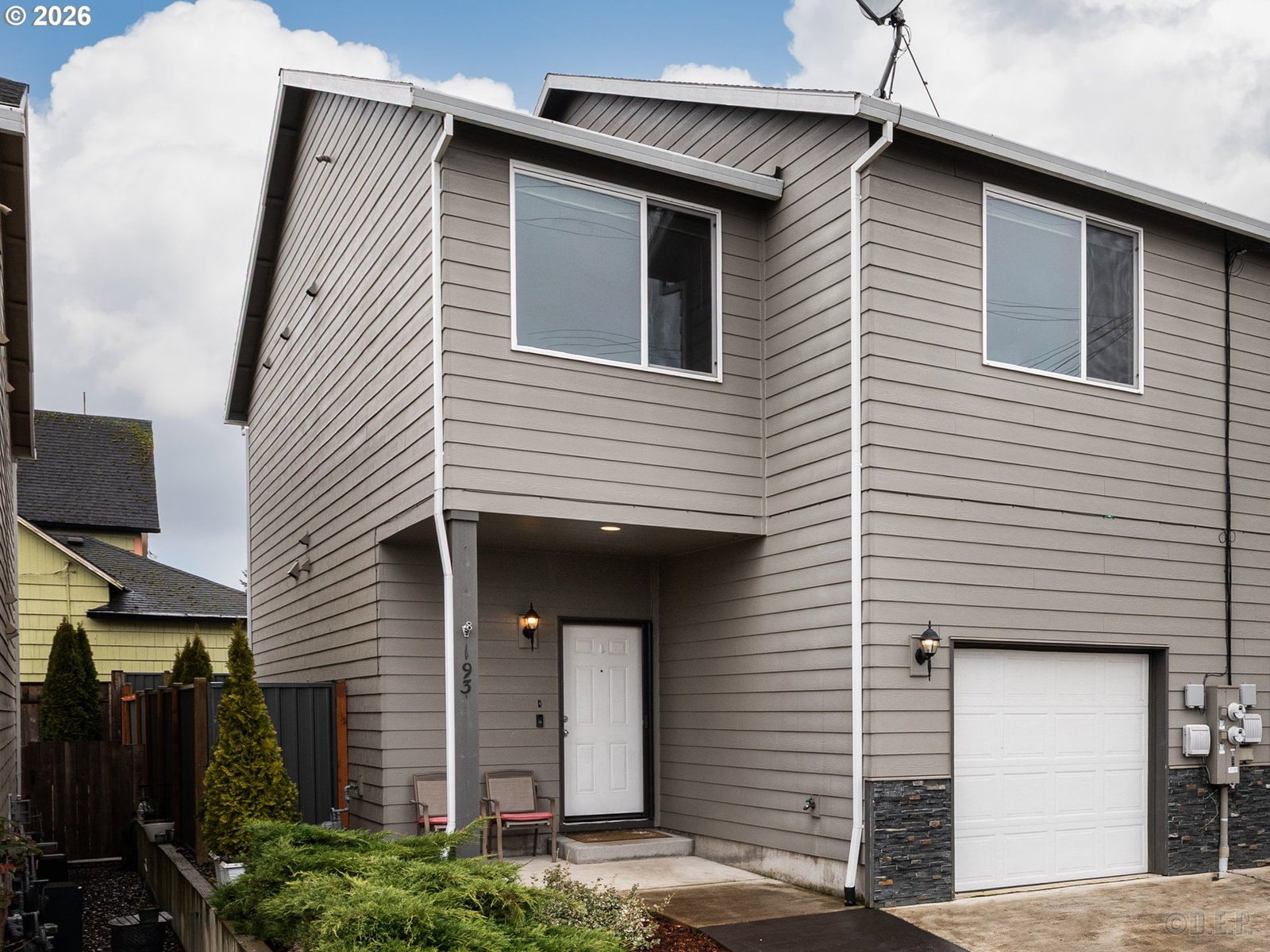 Primary listing photo, 193 S 2nd ST, St Helens, OR, 97051