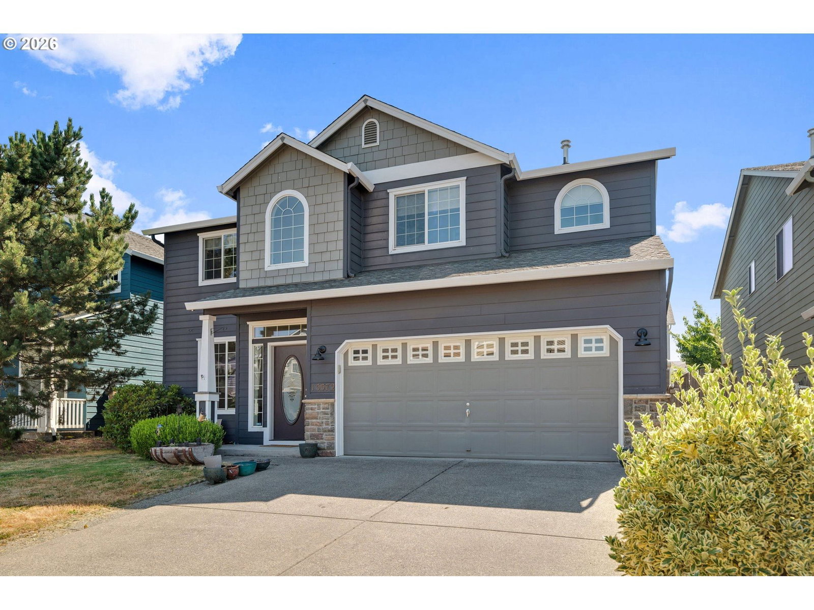 Listing photo 1 of 6