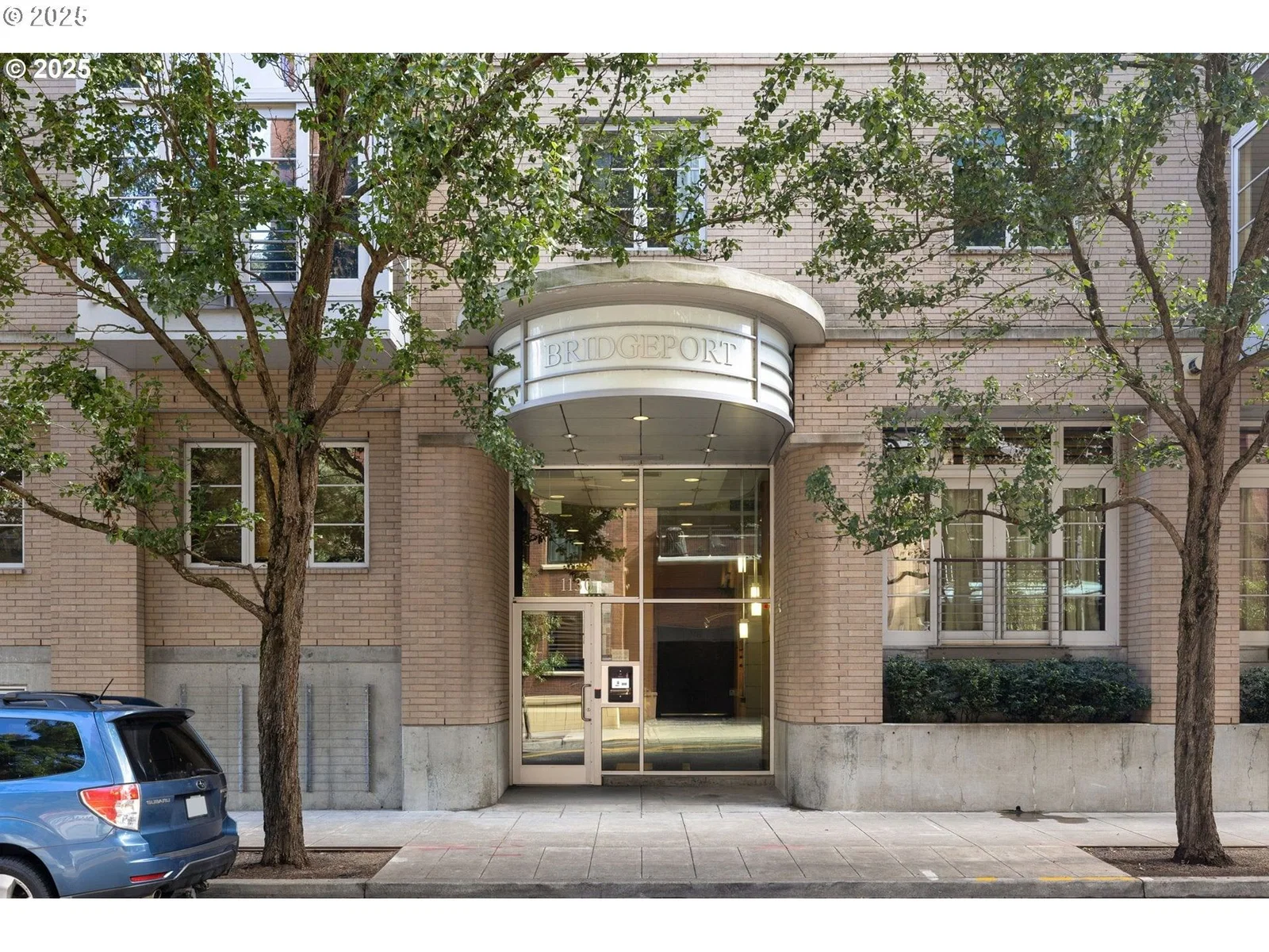 1130 NW 12TH AVE #516