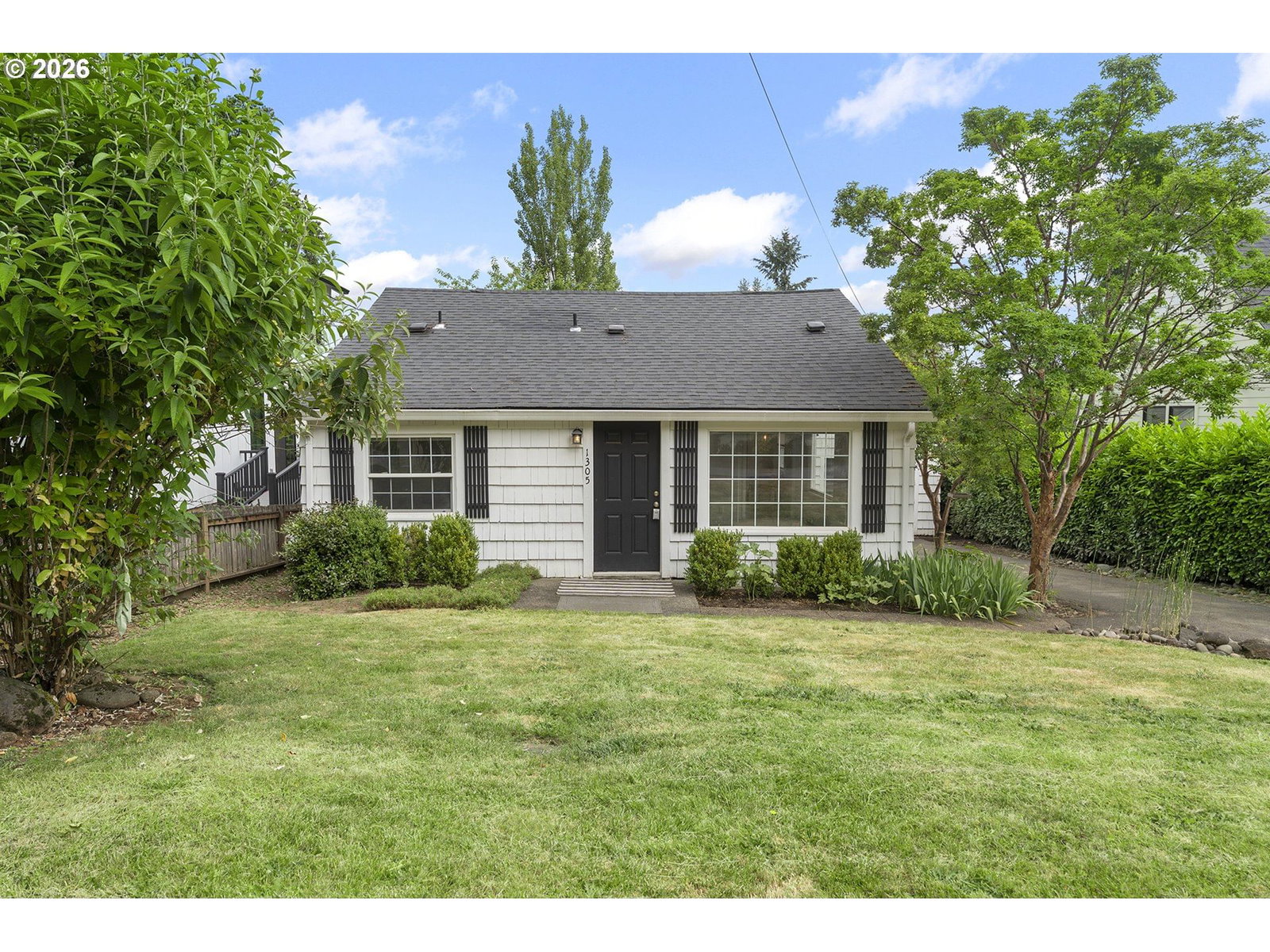 Primary listing photo, 1305 SPRUCE ST, Lake Oswego, OR, 97034