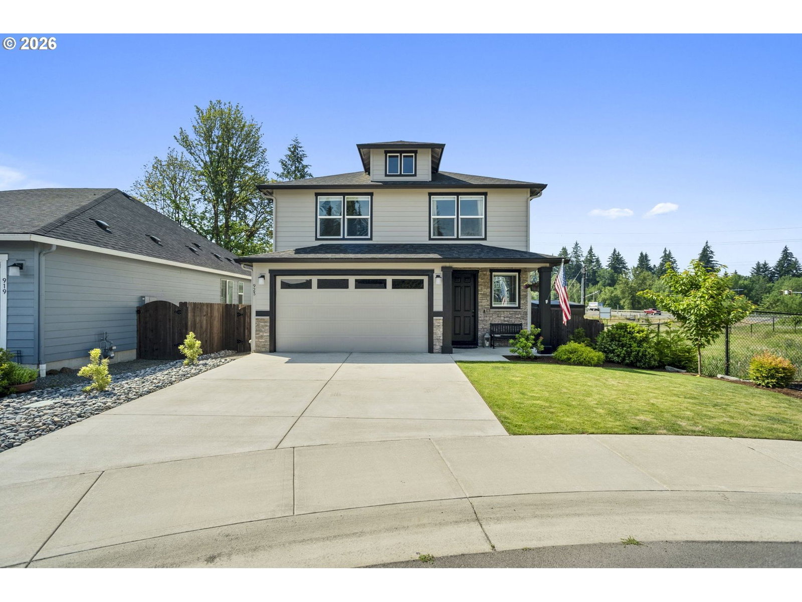 923 NW 26TH WAY