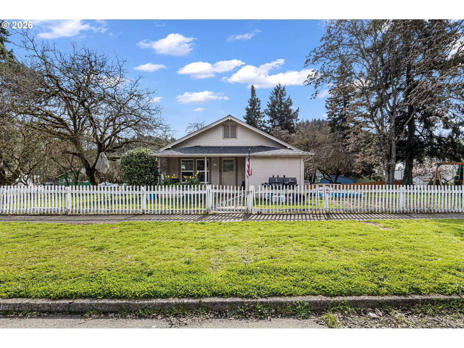 Primary listing photo, 150 NE BROADWAY ST, Myrtle Creek, OR, 97457