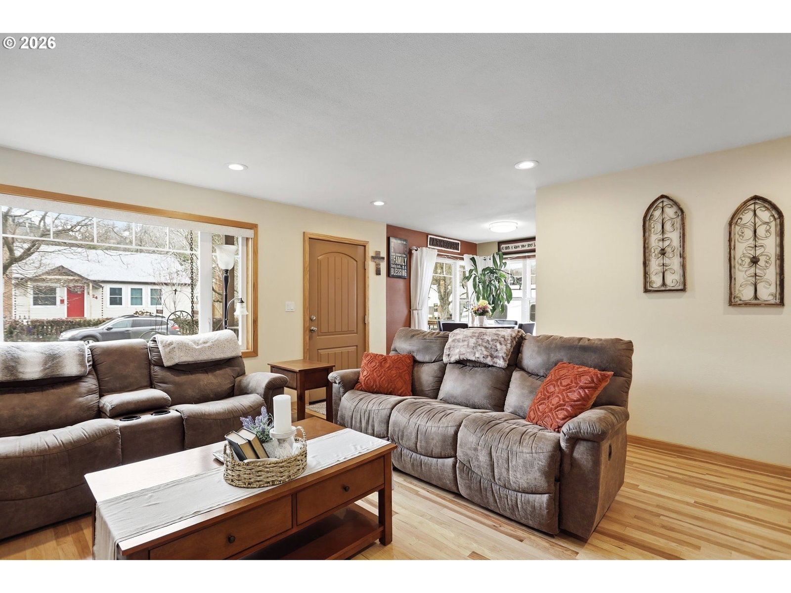 Listing photo 5 of 28, 1625 E 13TH PL, The Dalles, OR, 97058