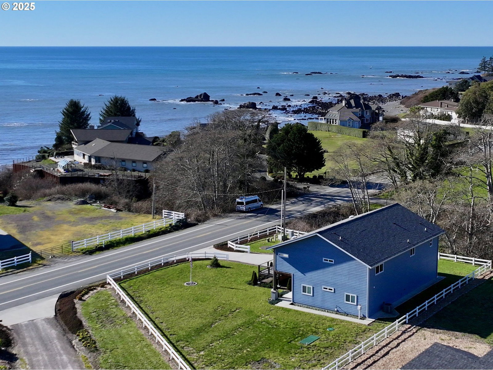 Primary listing photo, 15289 OCEANVIEW DR, Brookings, OR, 97415