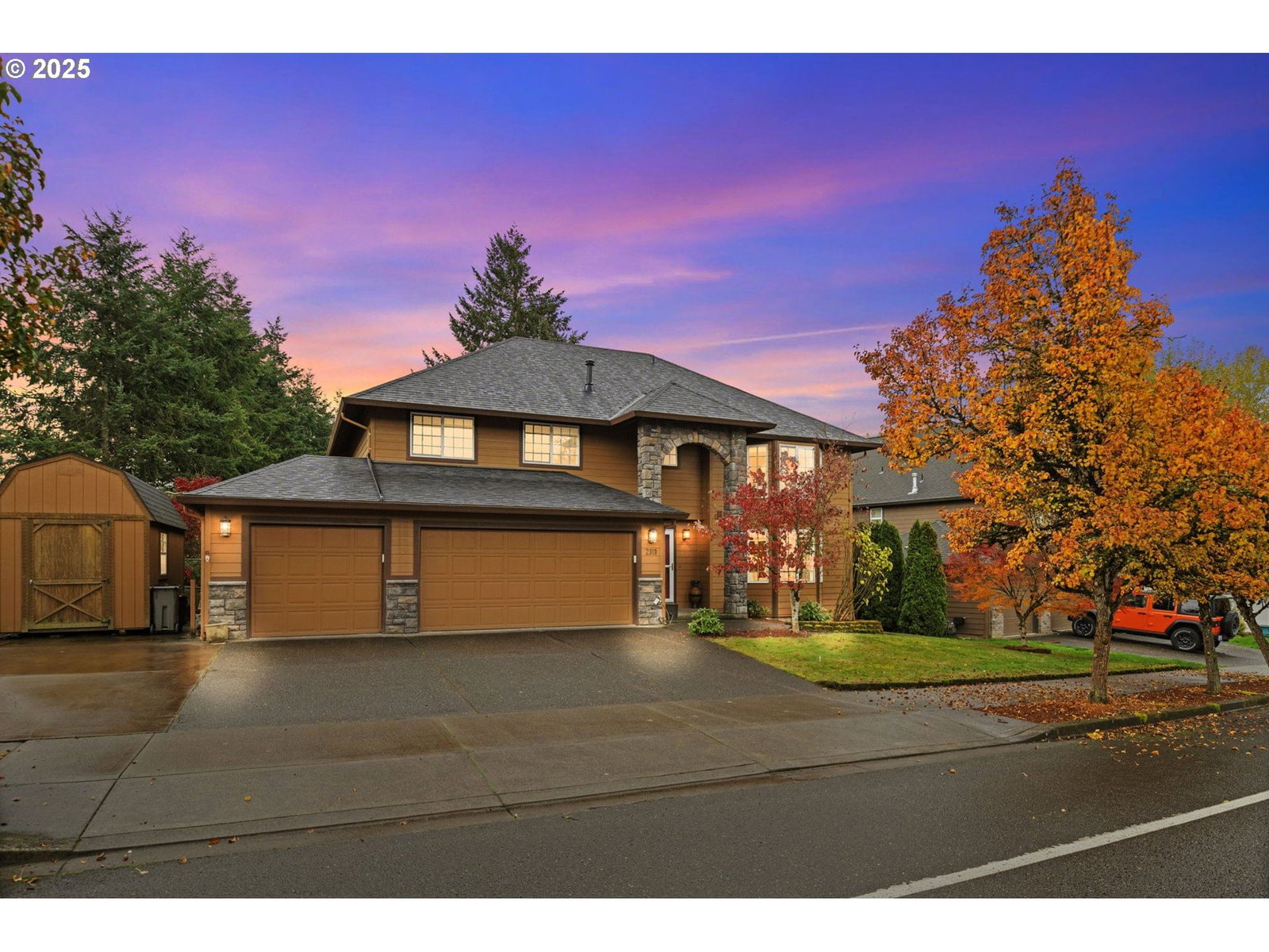 Primary listing photo, 2313 N HERON DR, Ridgefield, WA, 98642