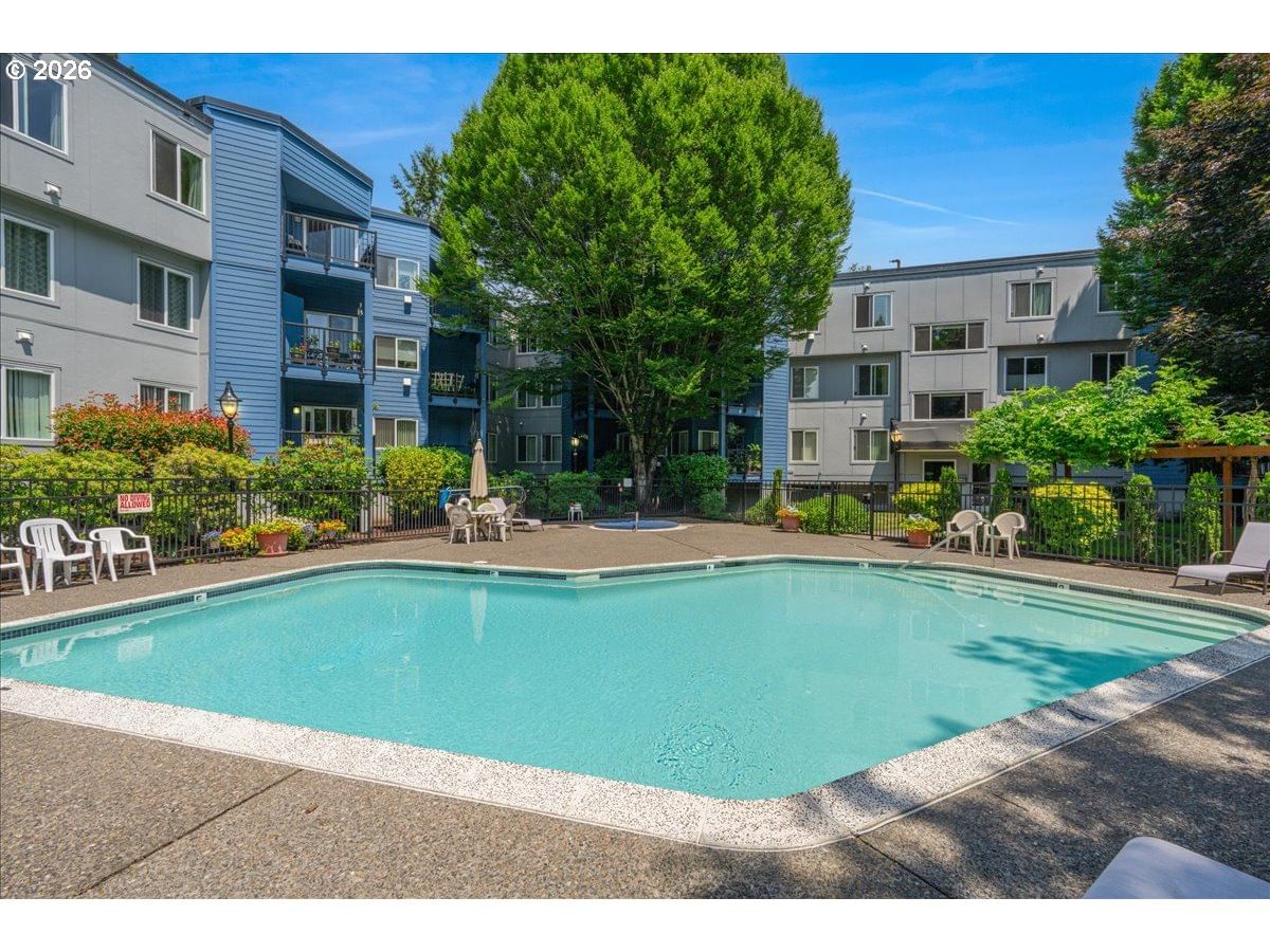 Primary listing photo, 8720 SW TUALATIN RD #303, Tualatin, OR, 97062