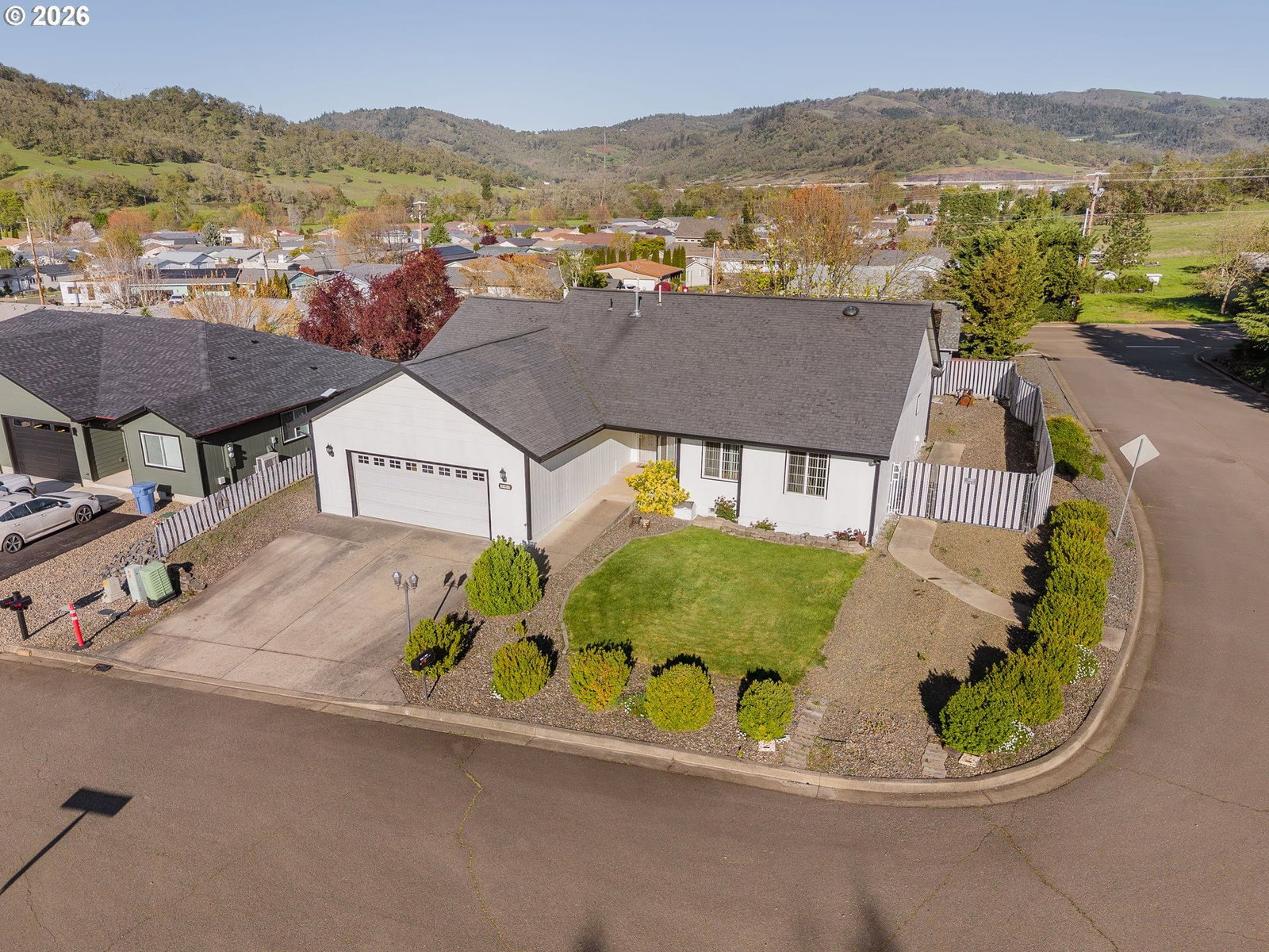 Primary listing photo, 101 PLEASANT VIEW LOOP, Roseburg, OR, 97471