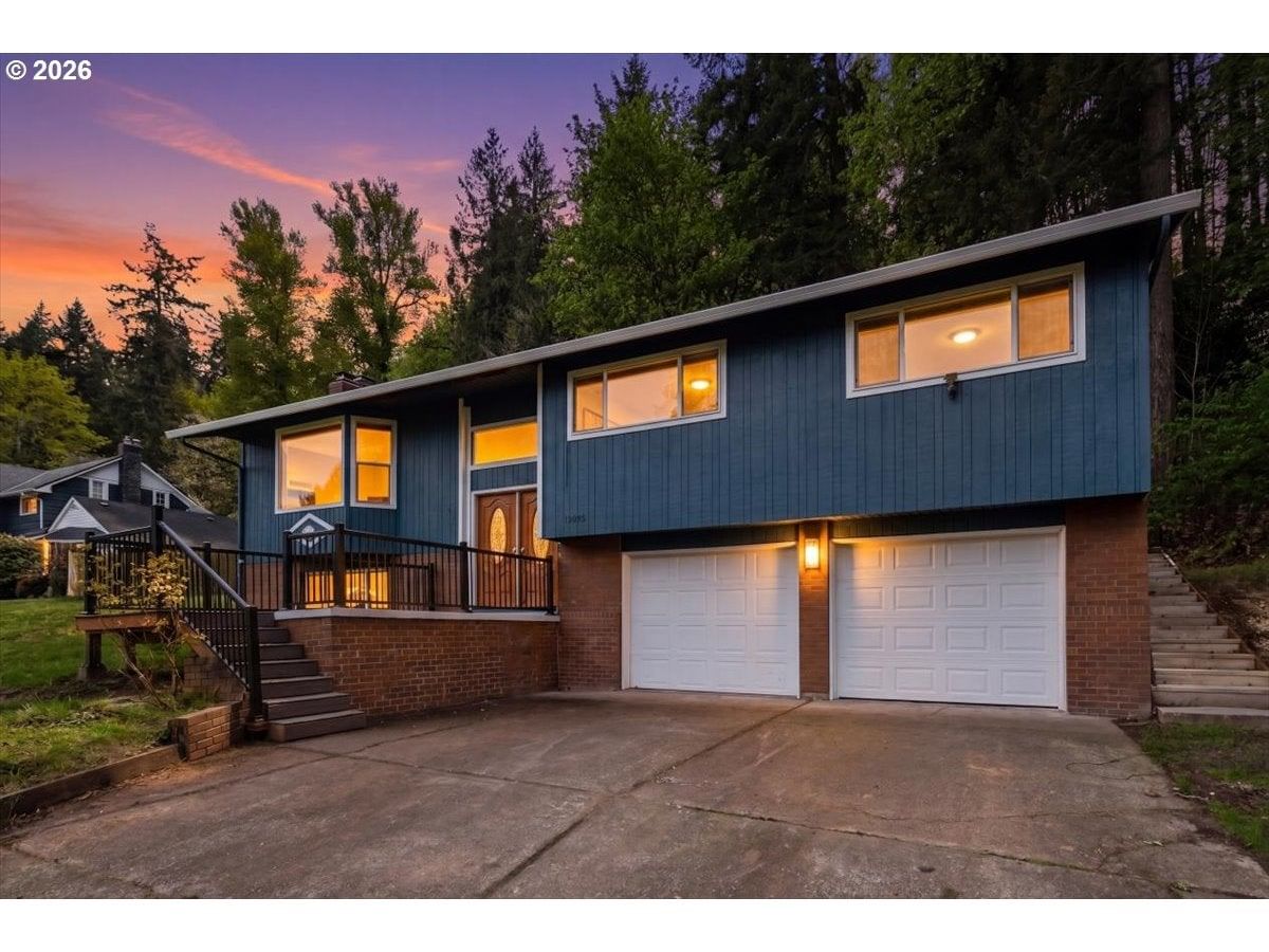 15010 CLACKAMAS RIVER DR