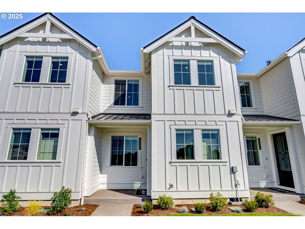 Primary listing photo, 4232 SE CENTURY BLVD, Hillsboro, OR, 97123