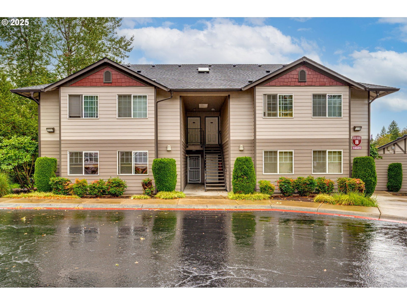 Primary listing photo, 14605 NE 20TH AVE #B101, Vancouver, WA, 98686