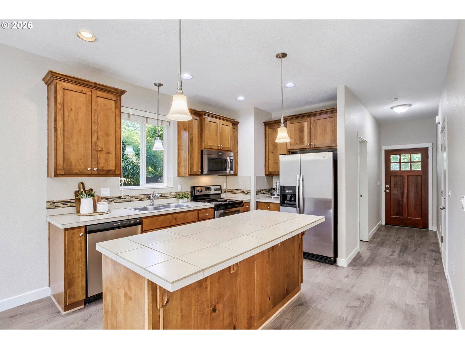 Listing photo 5 of 35, 2219 SE TROLLEY LINE LN, Milwaukie, OR, 97267