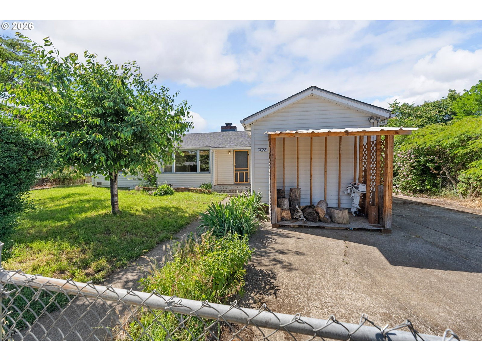 Primary listing photo, 422 E 2ND AVE, Riddle, OR, 97469