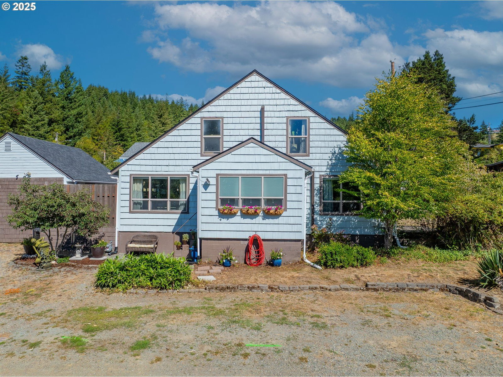 Primary listing photo, 1753 20TH ST, Myrtle Point, OR, 97458