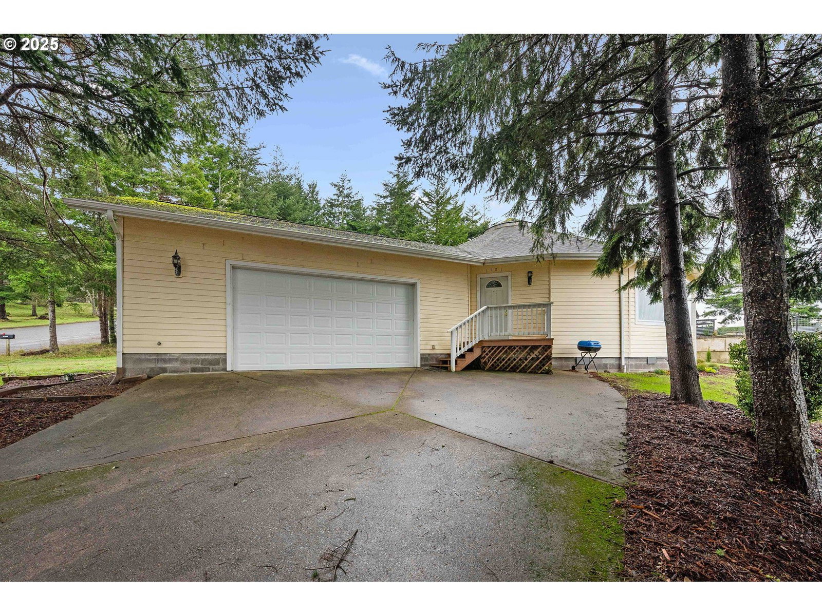Primary listing photo, 1101 BLANCO AVE, Coos Bay, OR, 97420