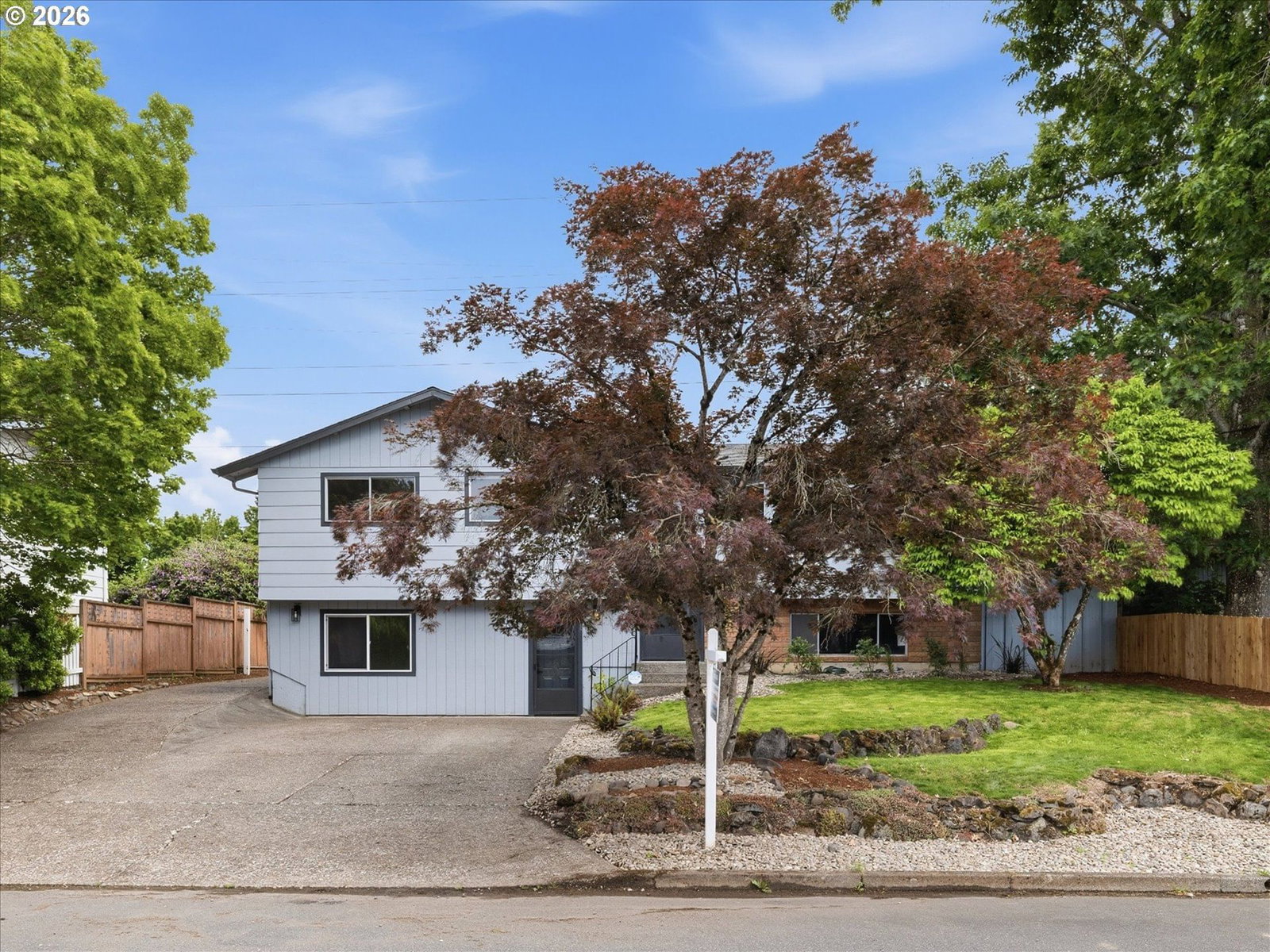 13416 EASTBORNE DR