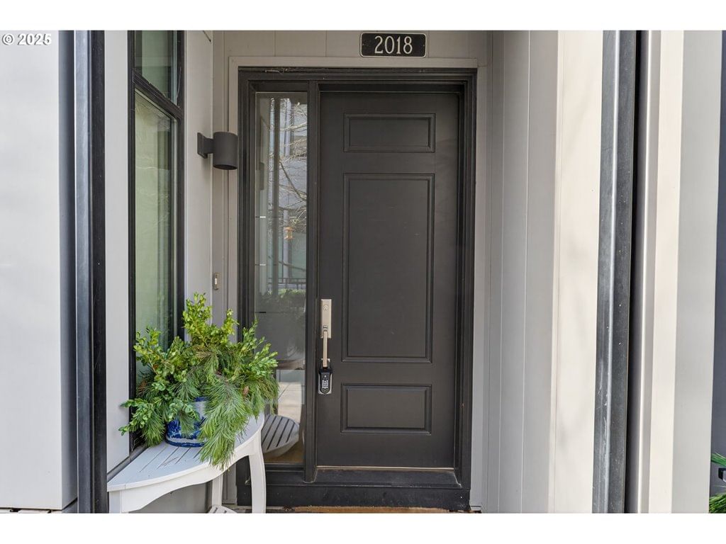 Primary listing photo, 2018 NW 16TH AVE, Portland, OR, 97209