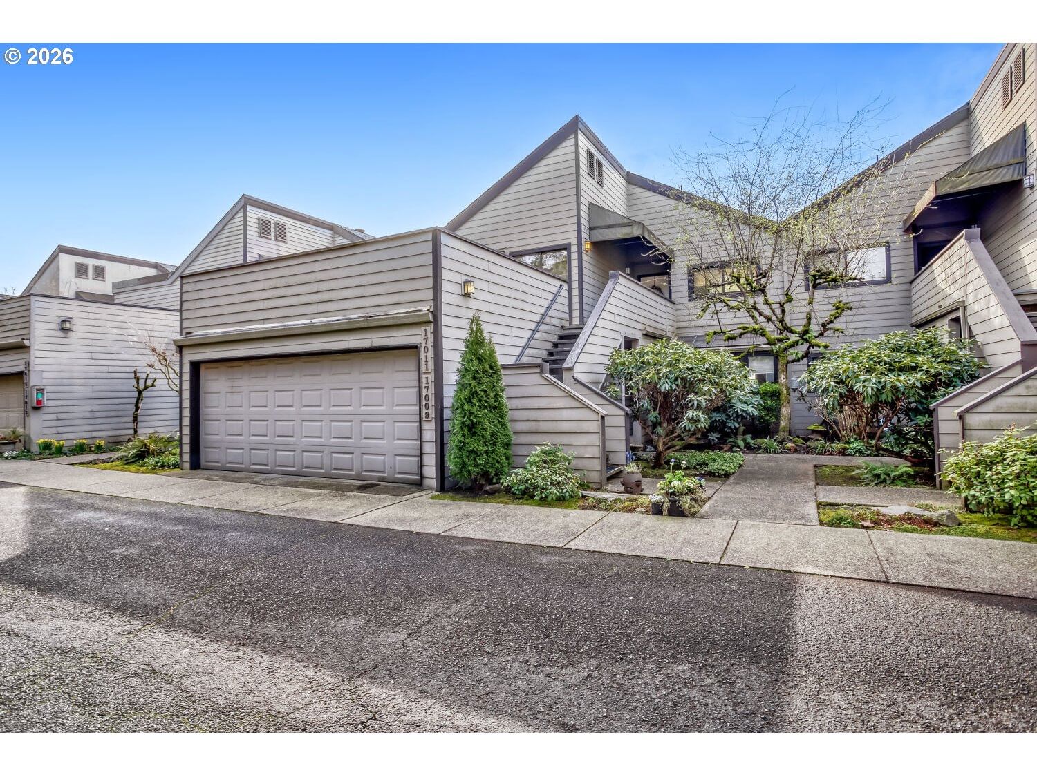 17011 SW VERSAILLES LN