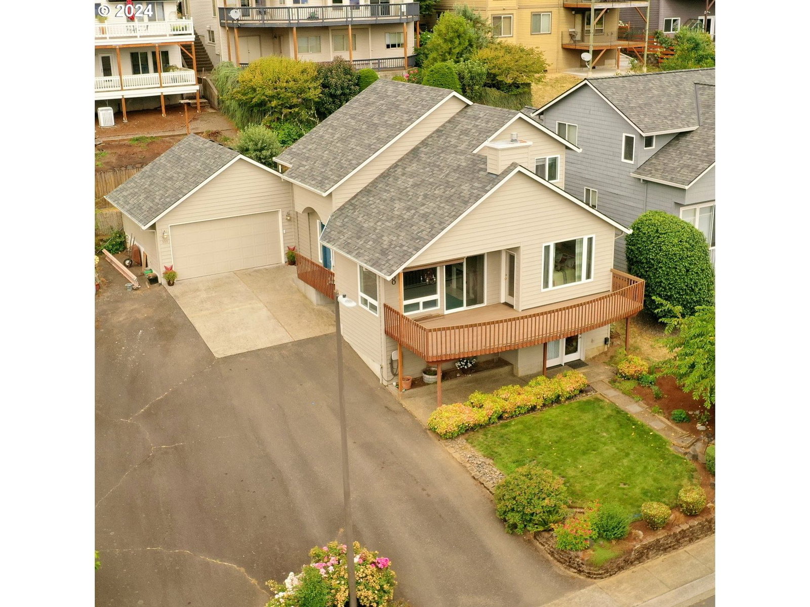 Primary listing photo, 300 SPINNAKER WAY, Columbia City, OR, 97018