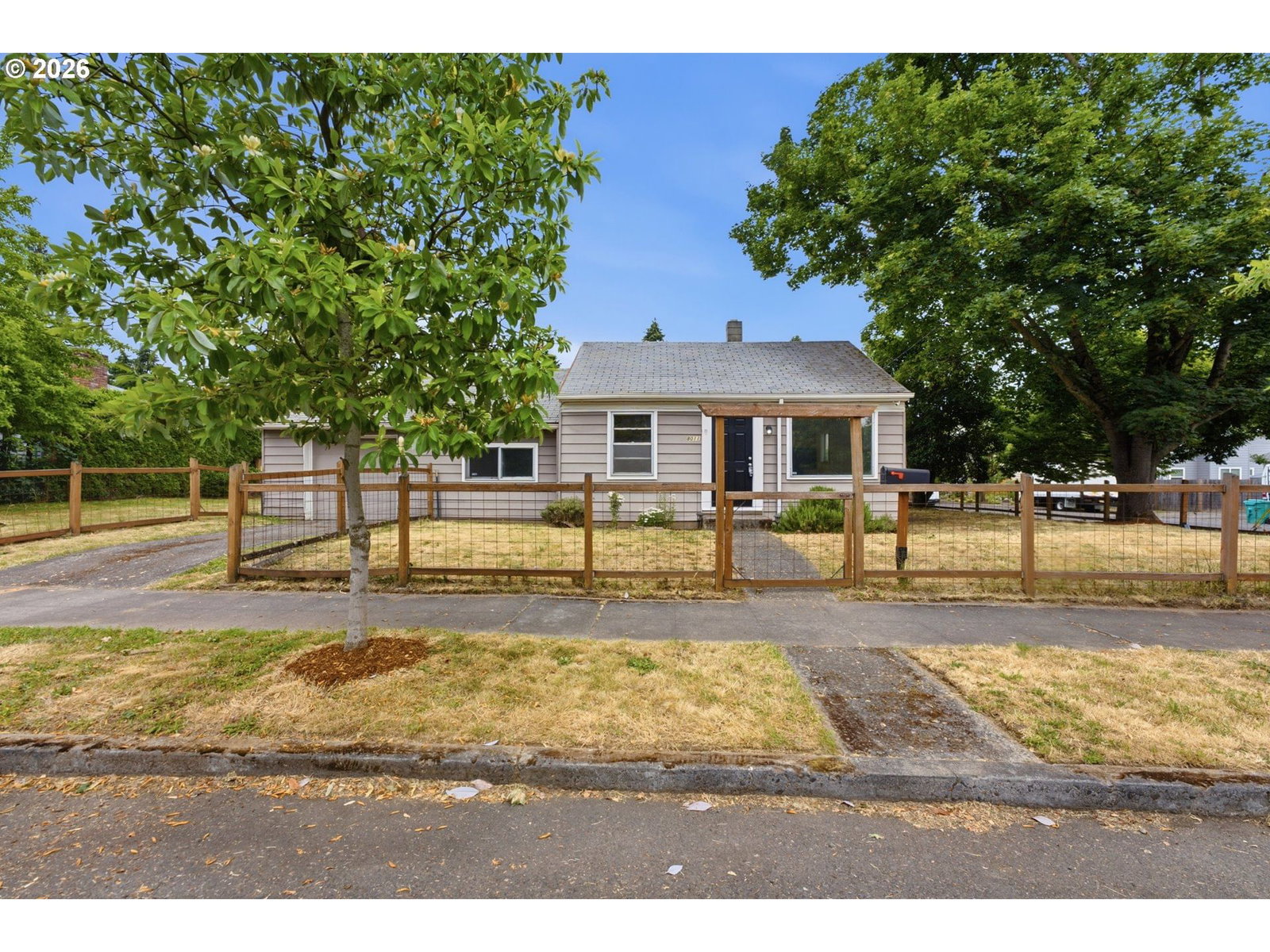 Primary listing photo, 8011 N CLARENDON AVE, Portland, OR, 97203