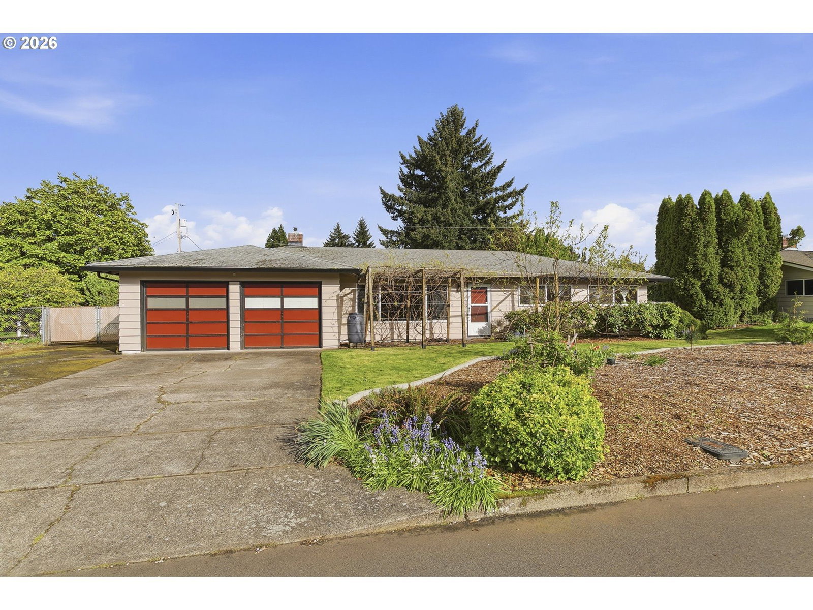 Primary listing photo, 715 DAYTON AVE, Vancouver, WA, 98664