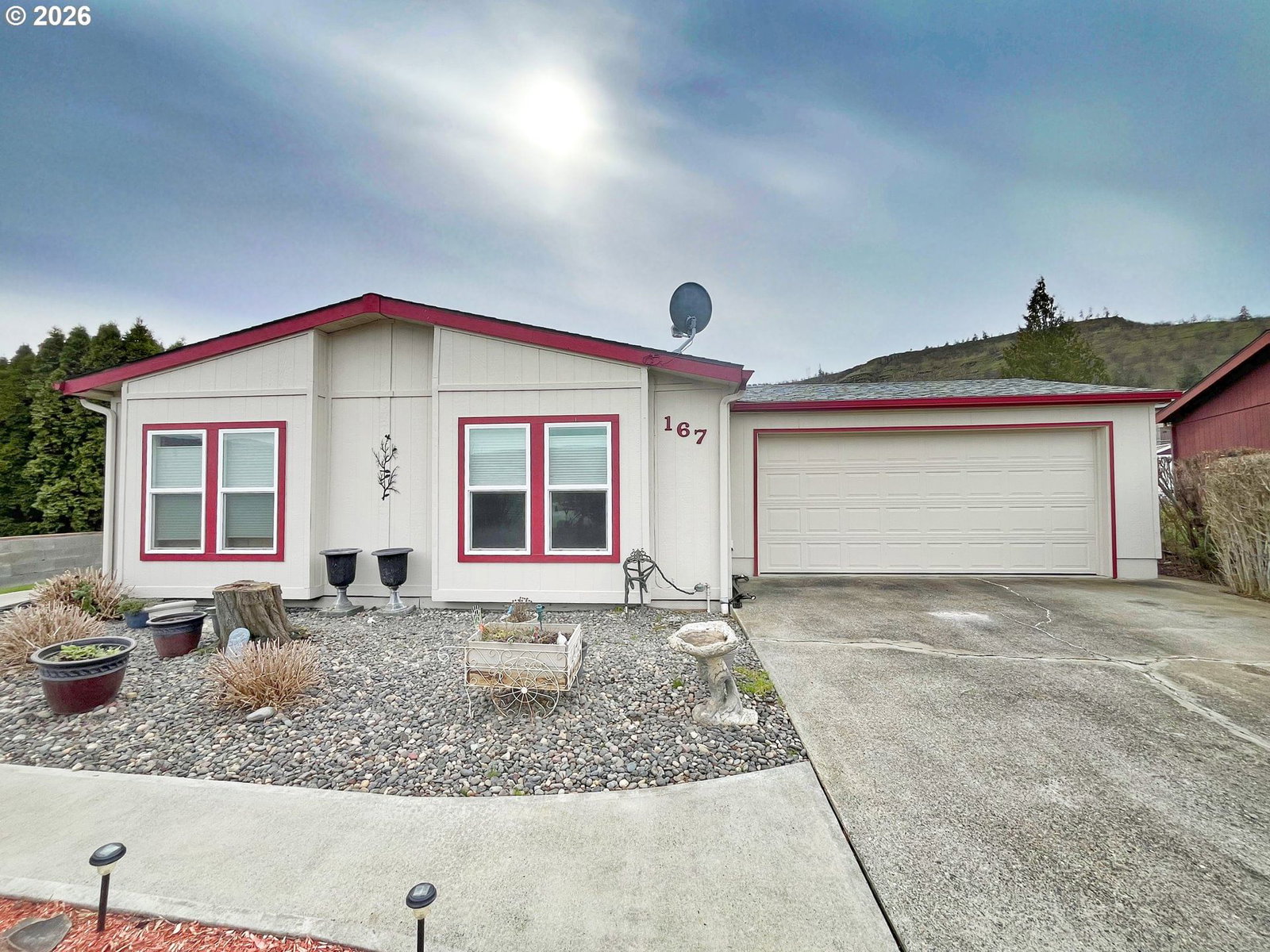 Primary listing photo, 950 Pomona ST #167, The Dalles, OR, 97058