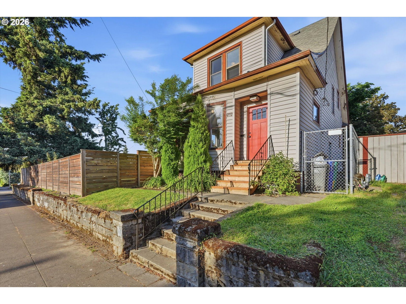 Listing photo 4 of 41, 6552 NE 8TH AVE, Portland, OR, 97211