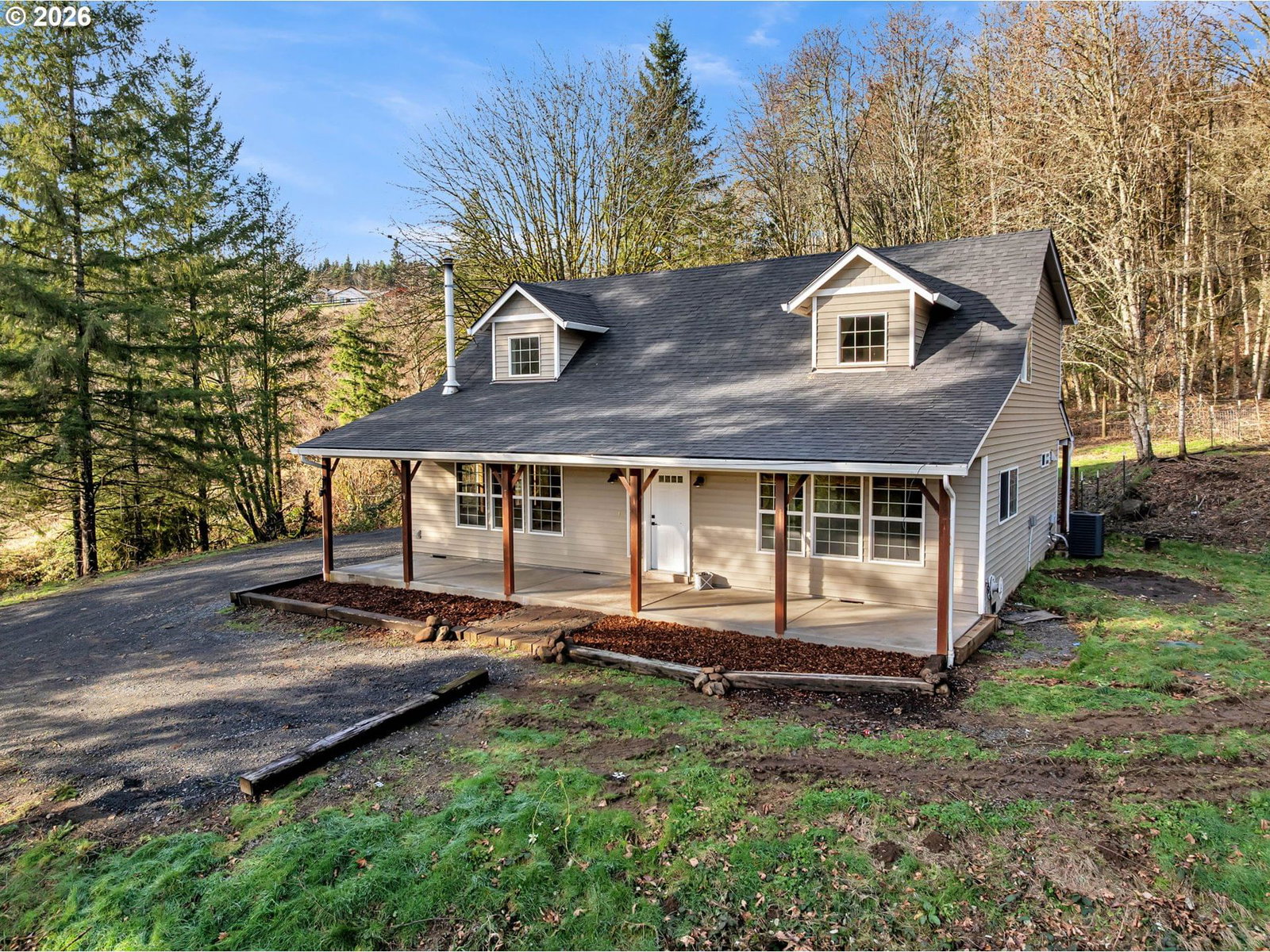 Listing photo 1 of 6