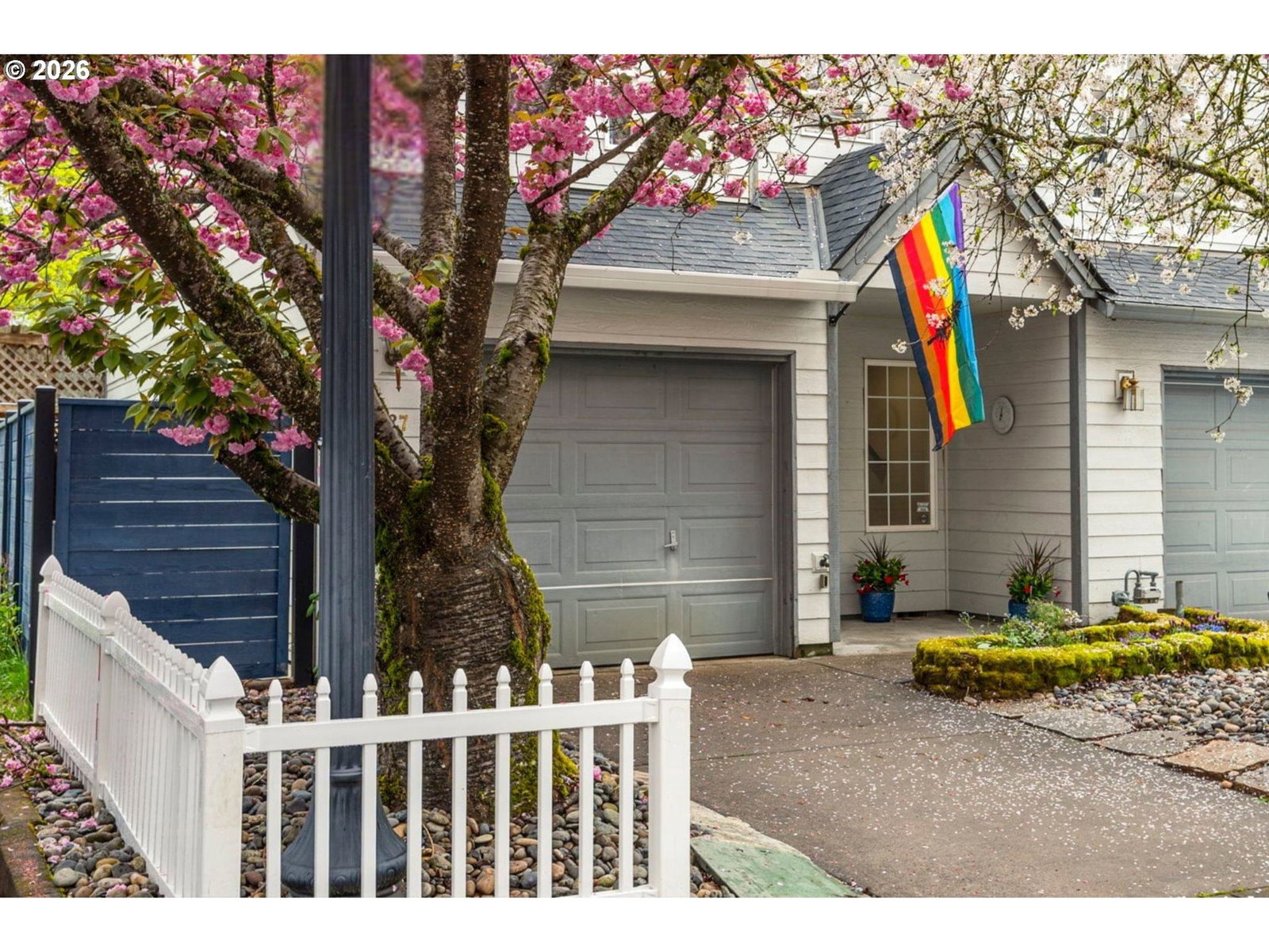 Primary listing photo, 927 SE 193RD AVE, Gresham, OR, 97233