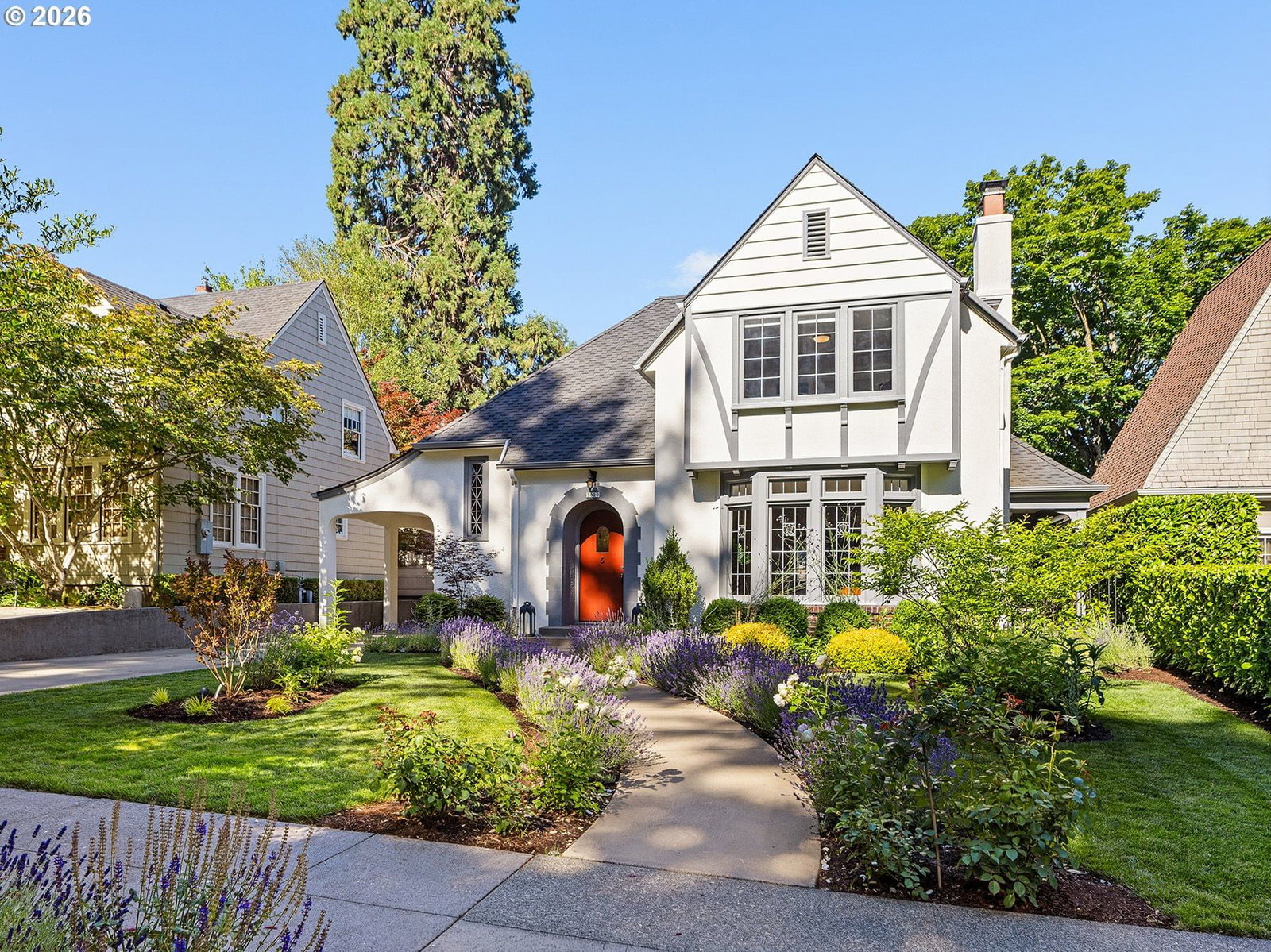 3020 NE ALAMEDA TER