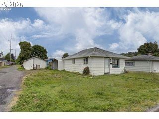 Primary listing photo, 105 redpath ST, Kelso, WA, 98626