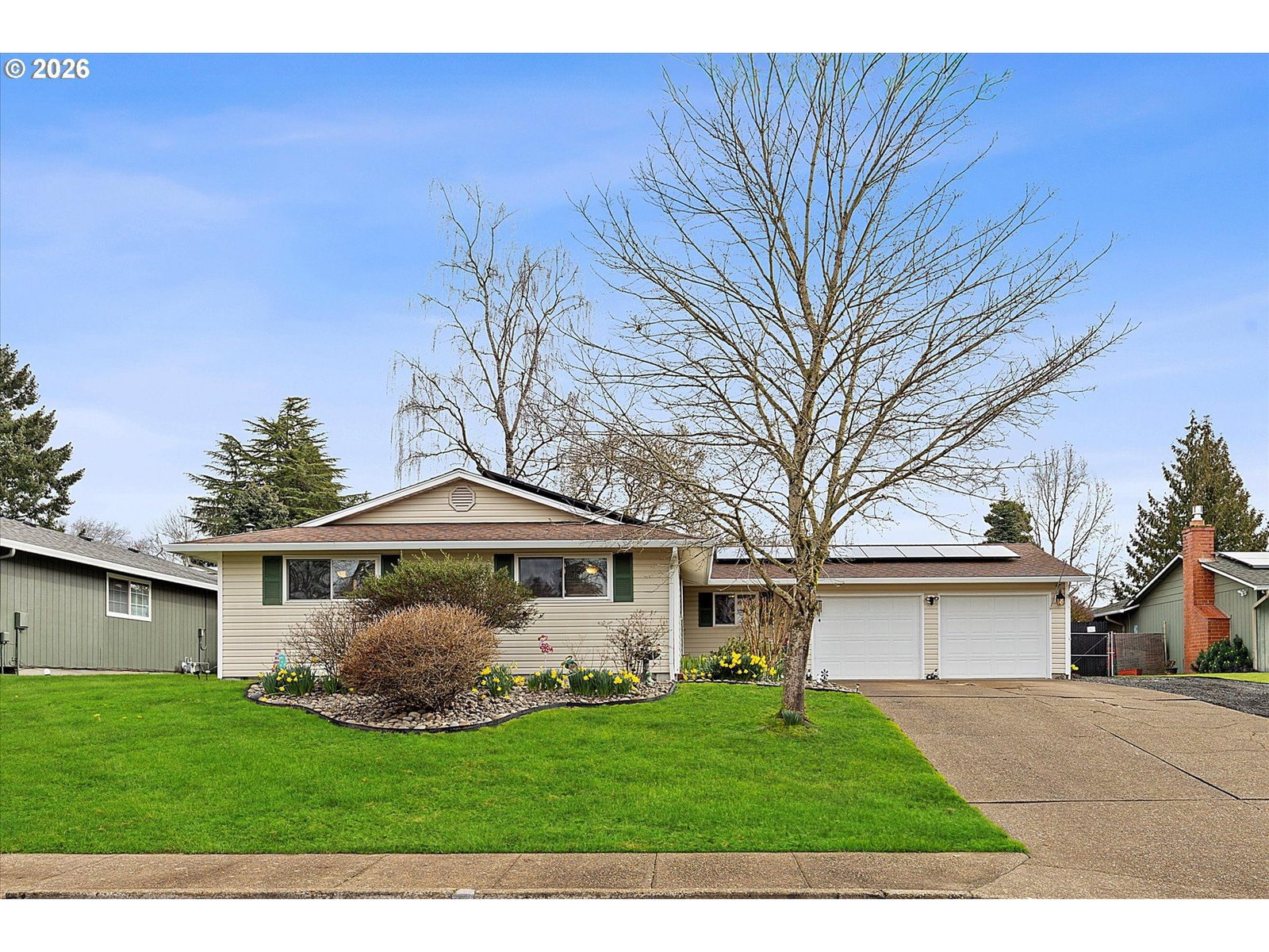 Primary listing photo, 1704 N MERIDIAN ST, Newberg, OR, 97132