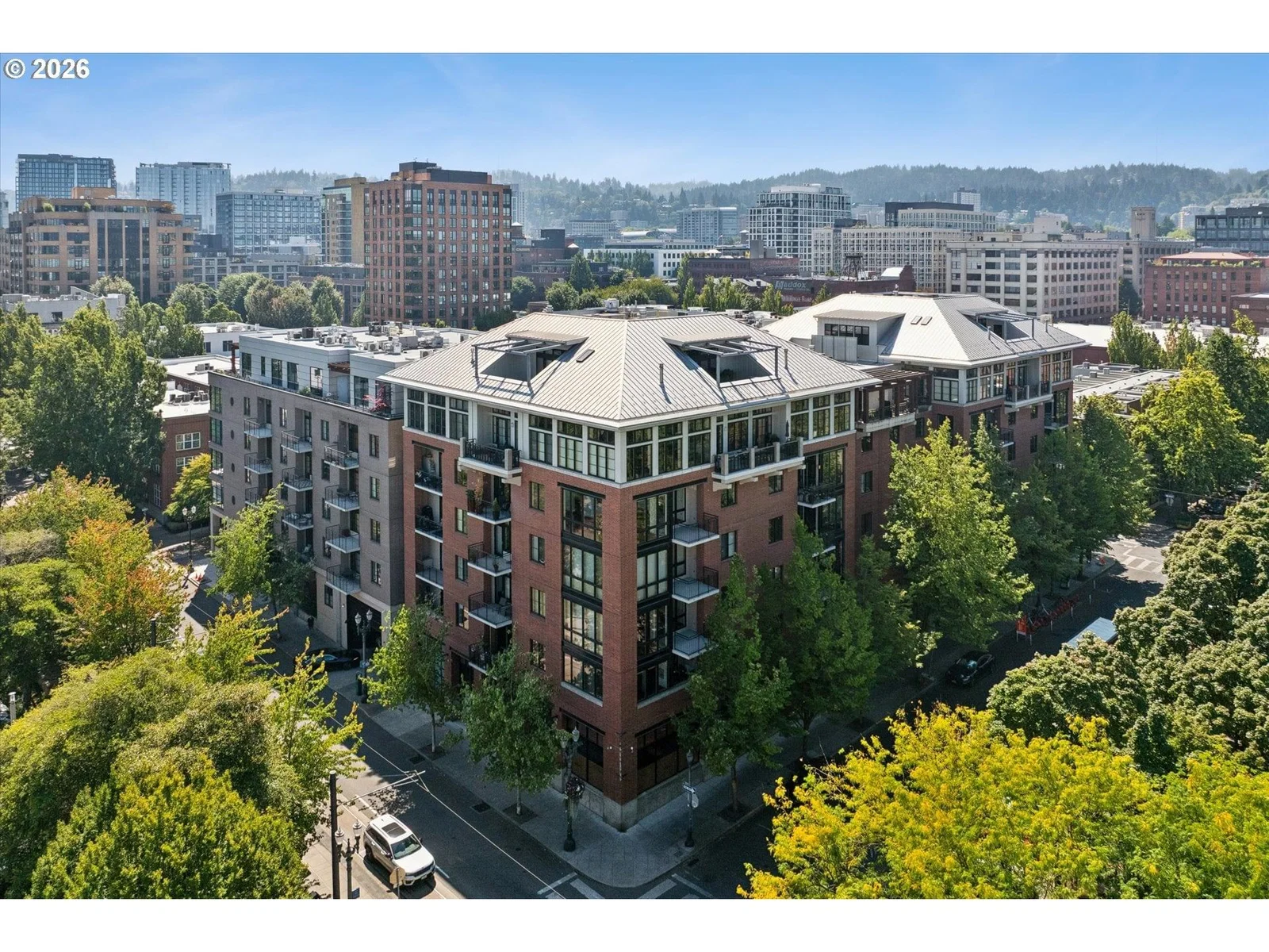 1030 NW Johnson ST #323
