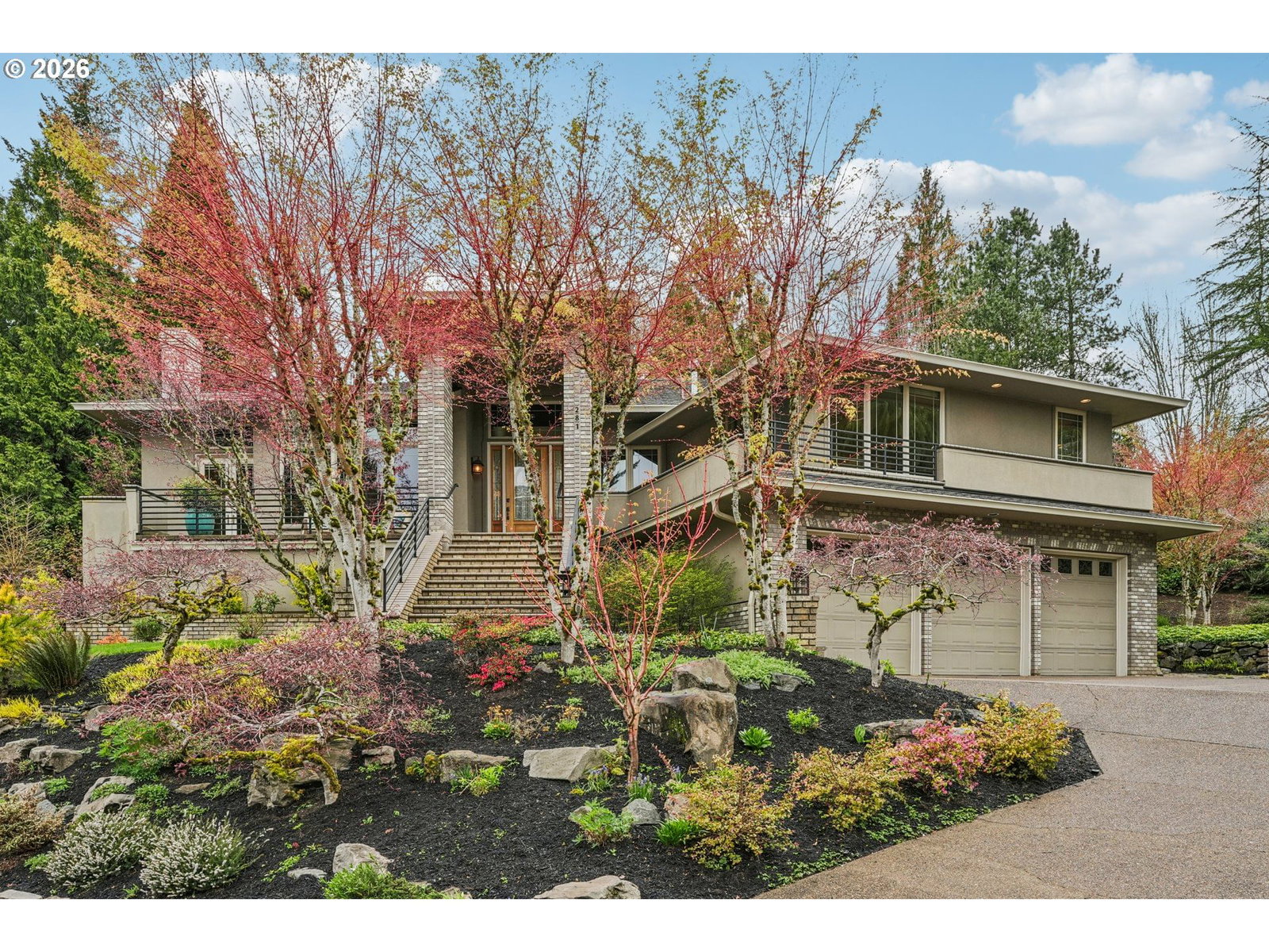 281 SE 41ST CT