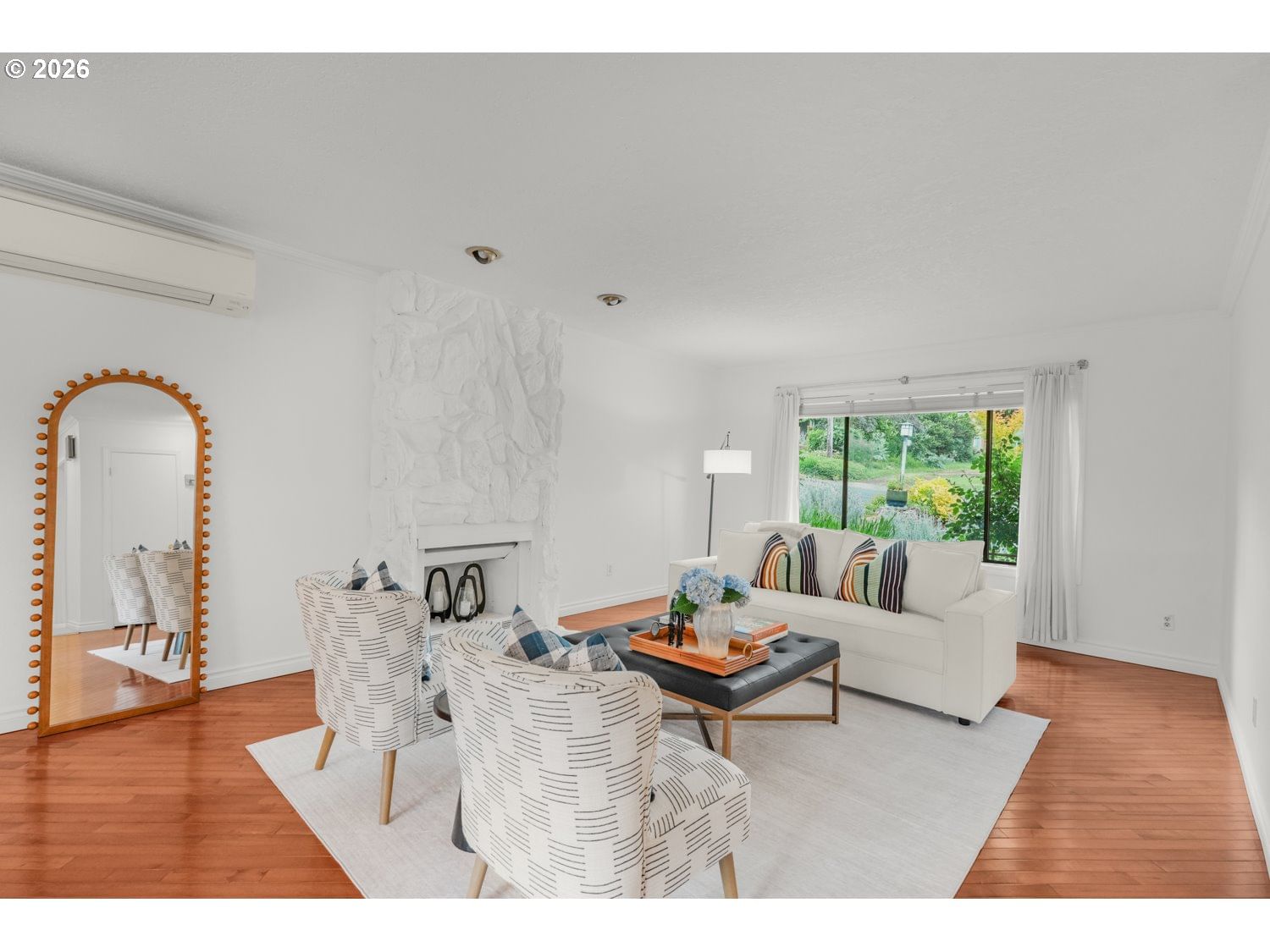 Listing photo 4 of 33, 9245 SW 7TH AVE, Portland, OR, 97219