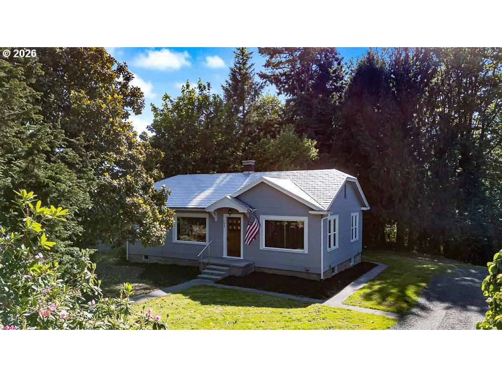 Primary listing photo, 173 PIONEER AVE, Castle Rock, WA, 98611