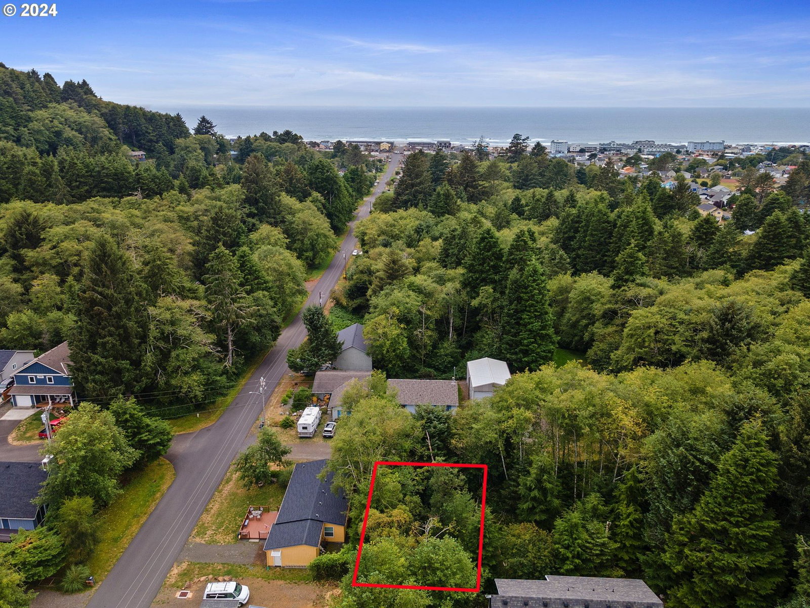 Primary listing photo, 186 S NEPTUNE ST, Rockaway Beach, OR, 97136
