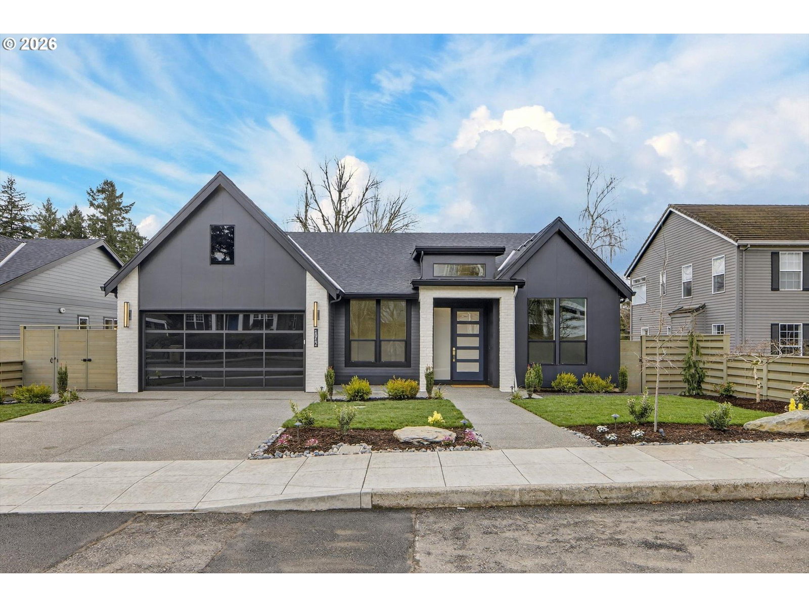 Primary listing photo, 1912 SW DICKINSON LN, Portland, OR, 97219