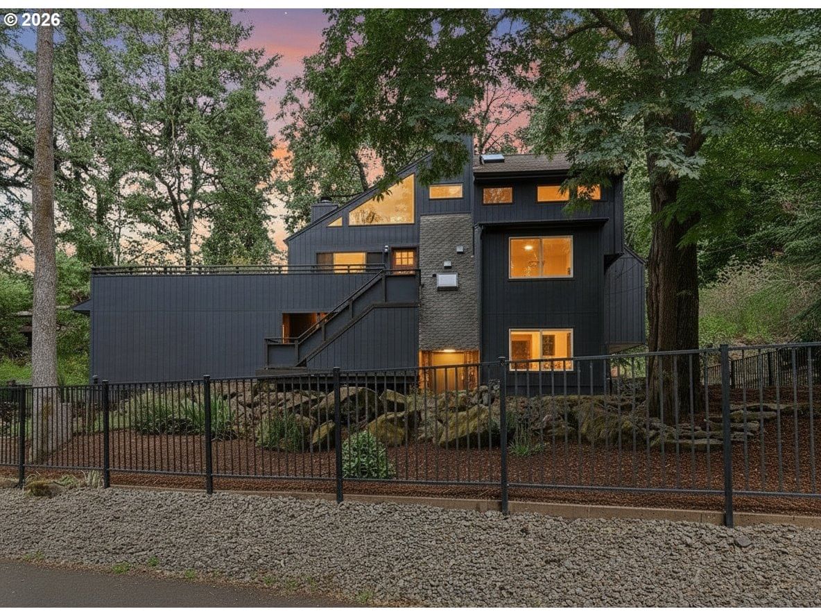 Primary listing photo, 14110 SE FAIROAKS WAY, Milwaukie, OR, 97267