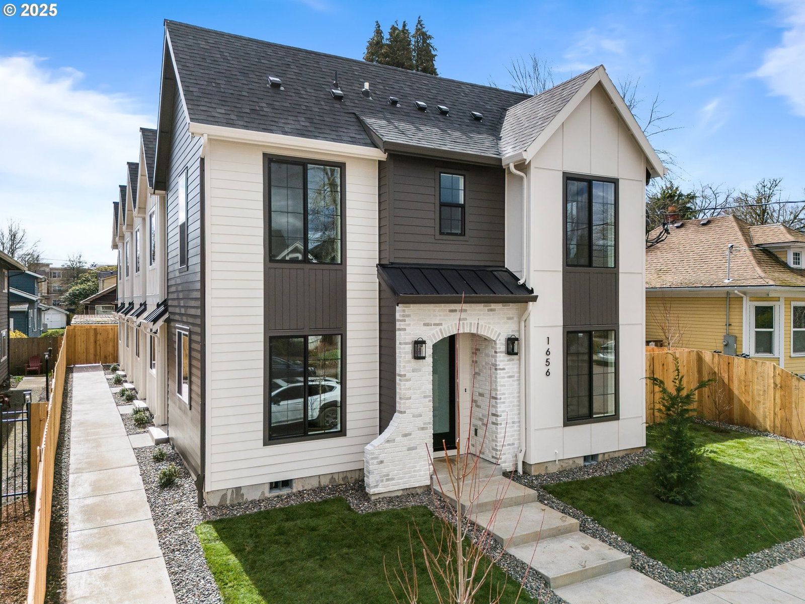 Primary listing photo, 1664 SE Umatilla ST #5, Portland, OR, 97202