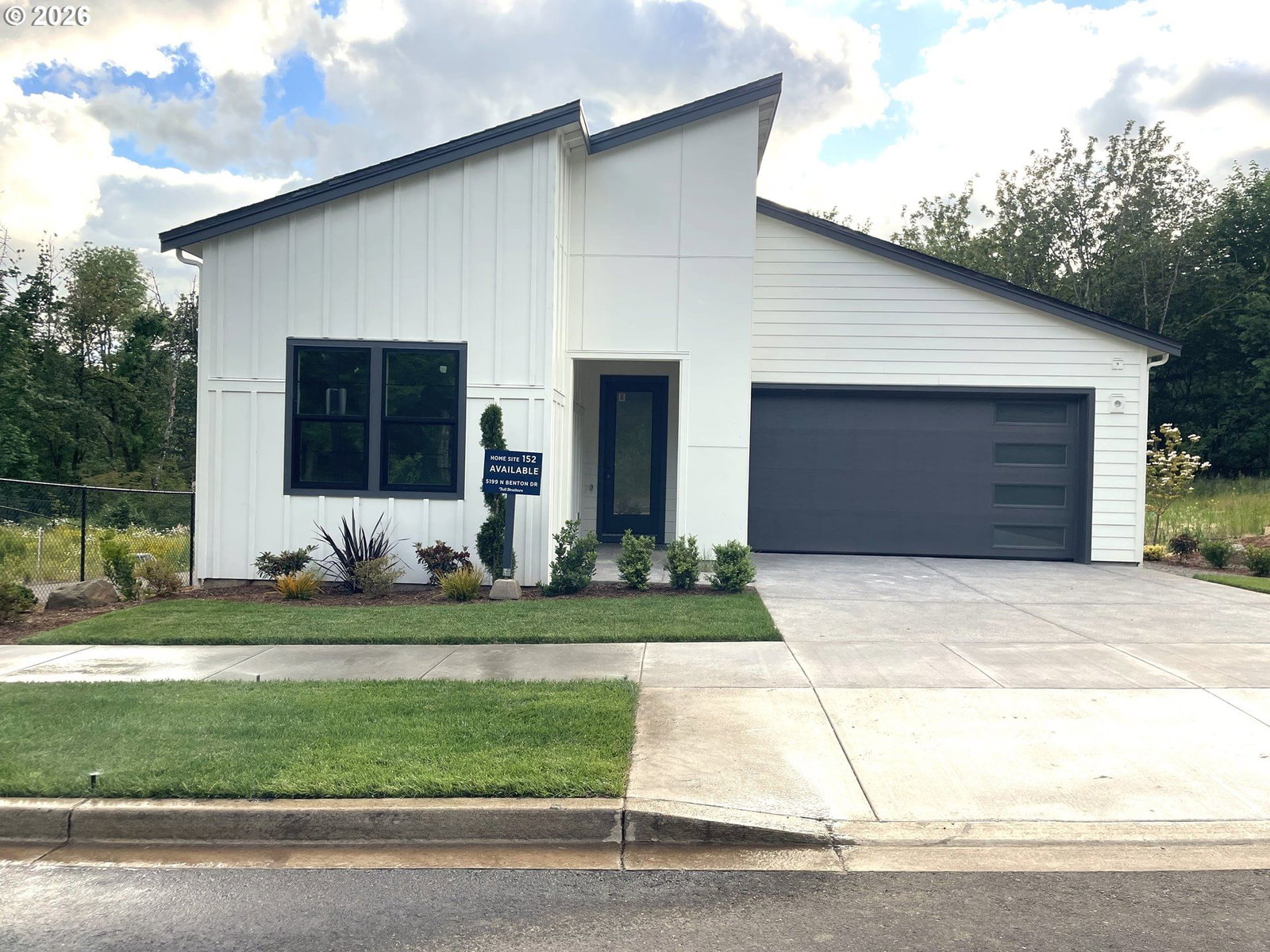 Primary listing photo, 5199 N BENTON DR #L152, Camas, WA, 98607