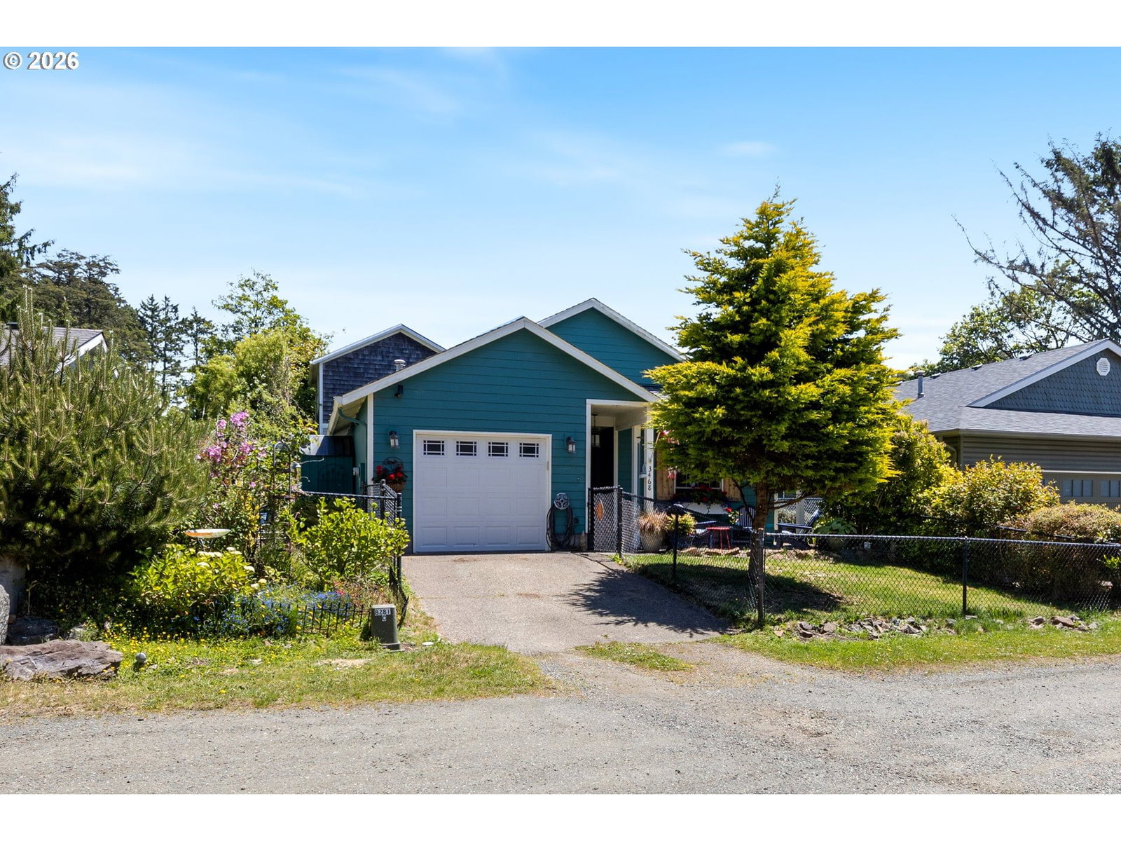 Listing photo 1 of 6
