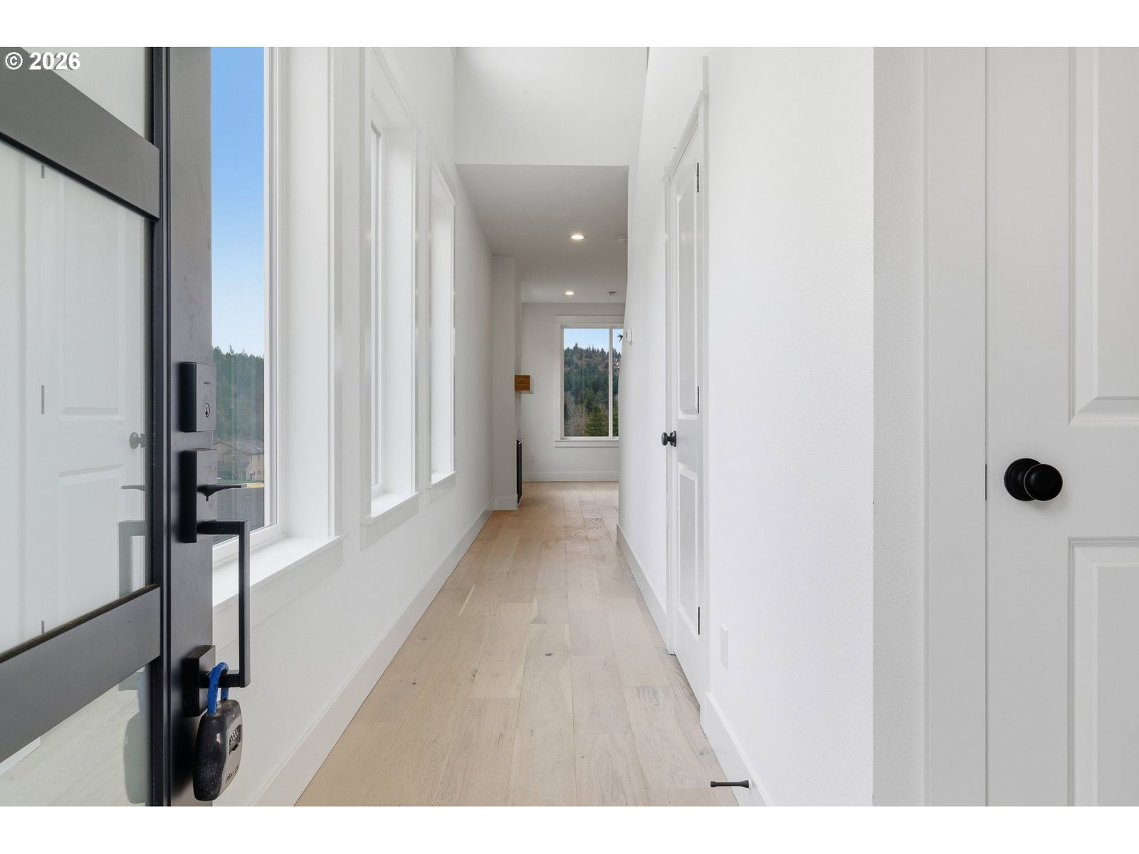 Listing photo 5 of 41, 14220 SE Ellis ST, Portland, OR, 97236