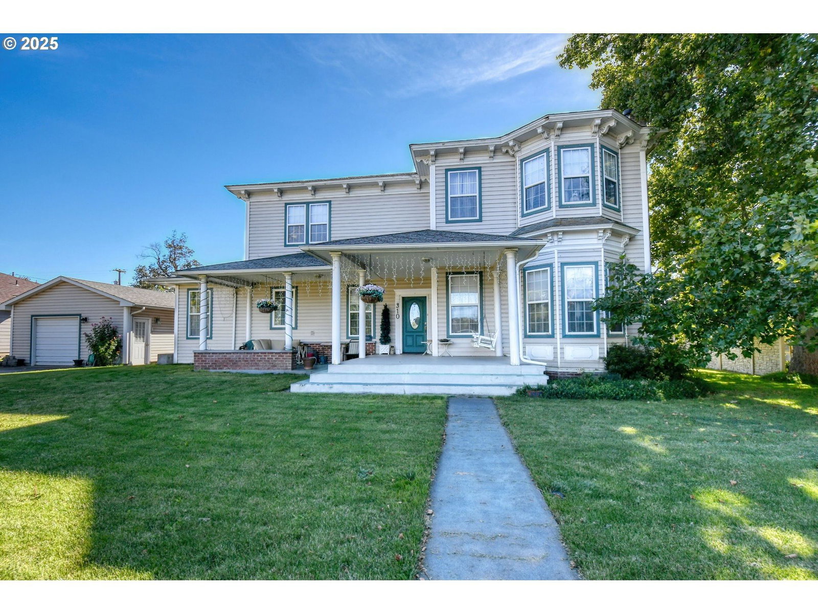 Primary listing photo, 310 E WASHINGTON ST, Athena, OR, 97813