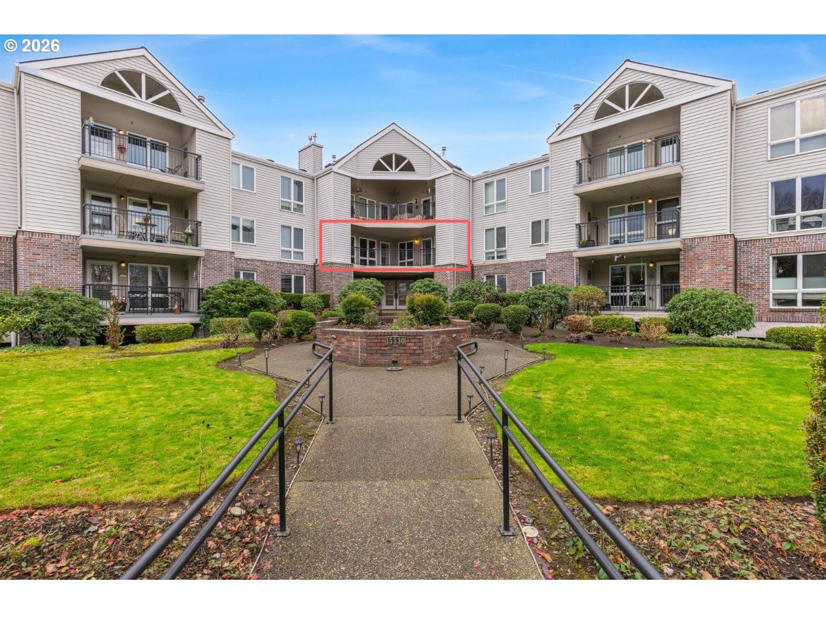Primary listing photo, 15530 NE KNOTT ST ##35, Portland, OR, 97230