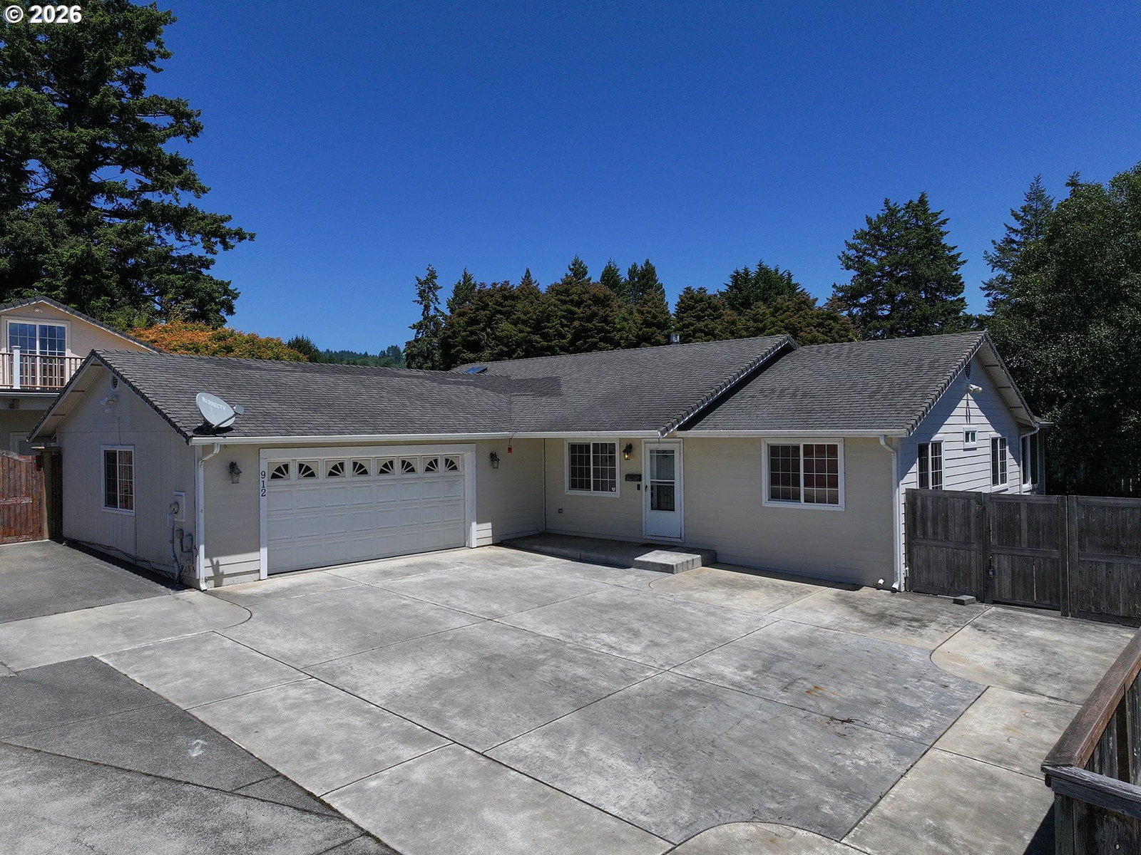 Primary listing photo, 912 EASY ST, Brookings, OR, 97415