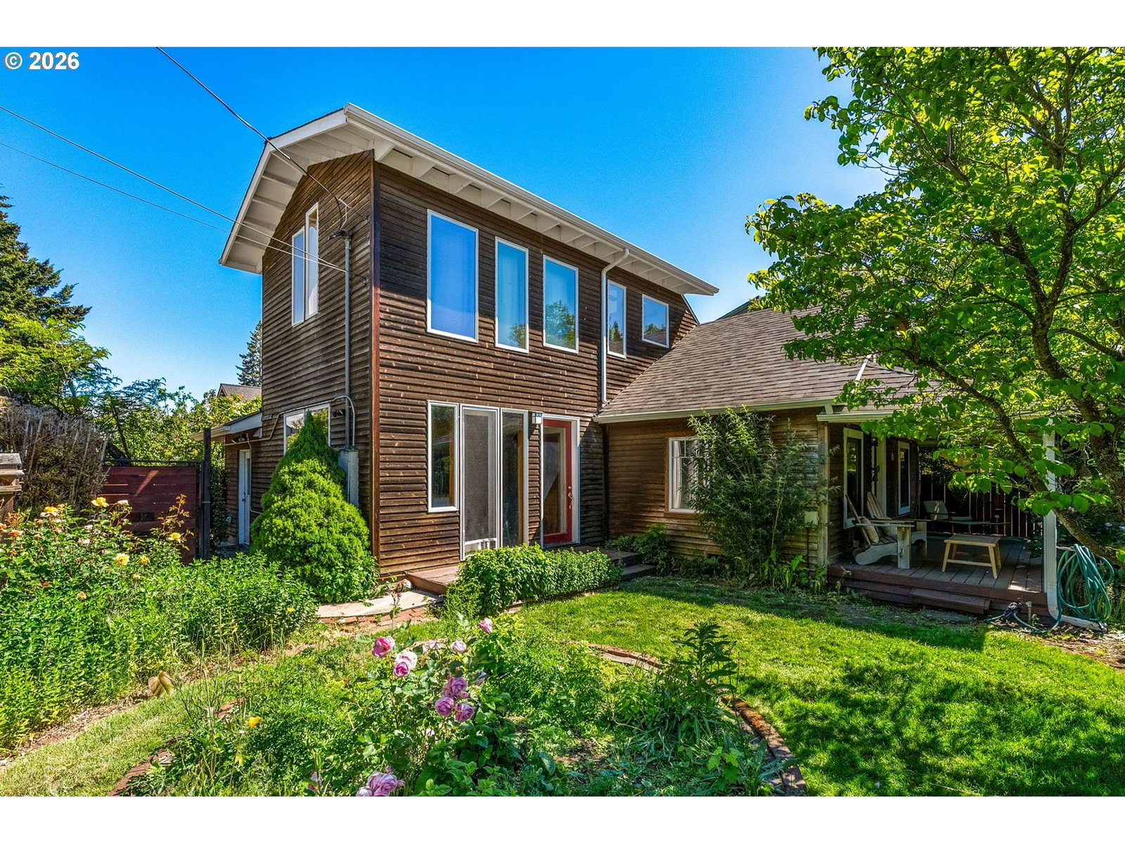 Listing photo 1 of 6