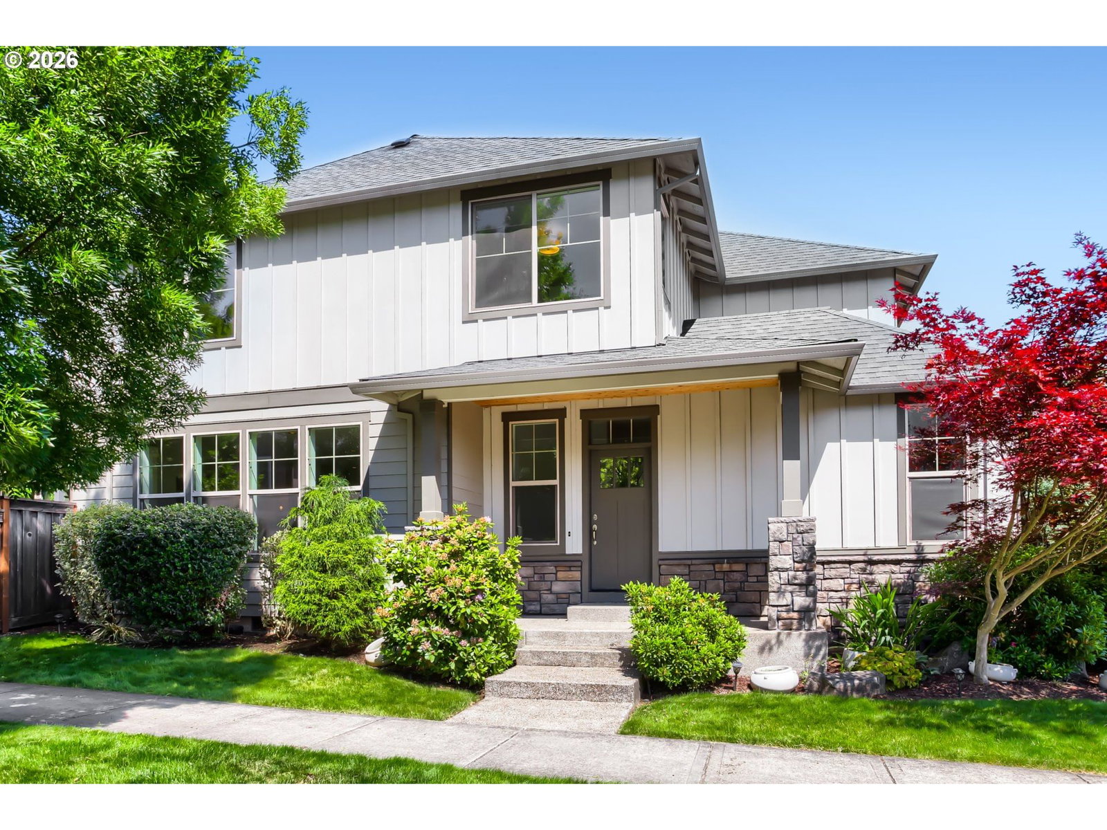 Listing photo 1 of 6