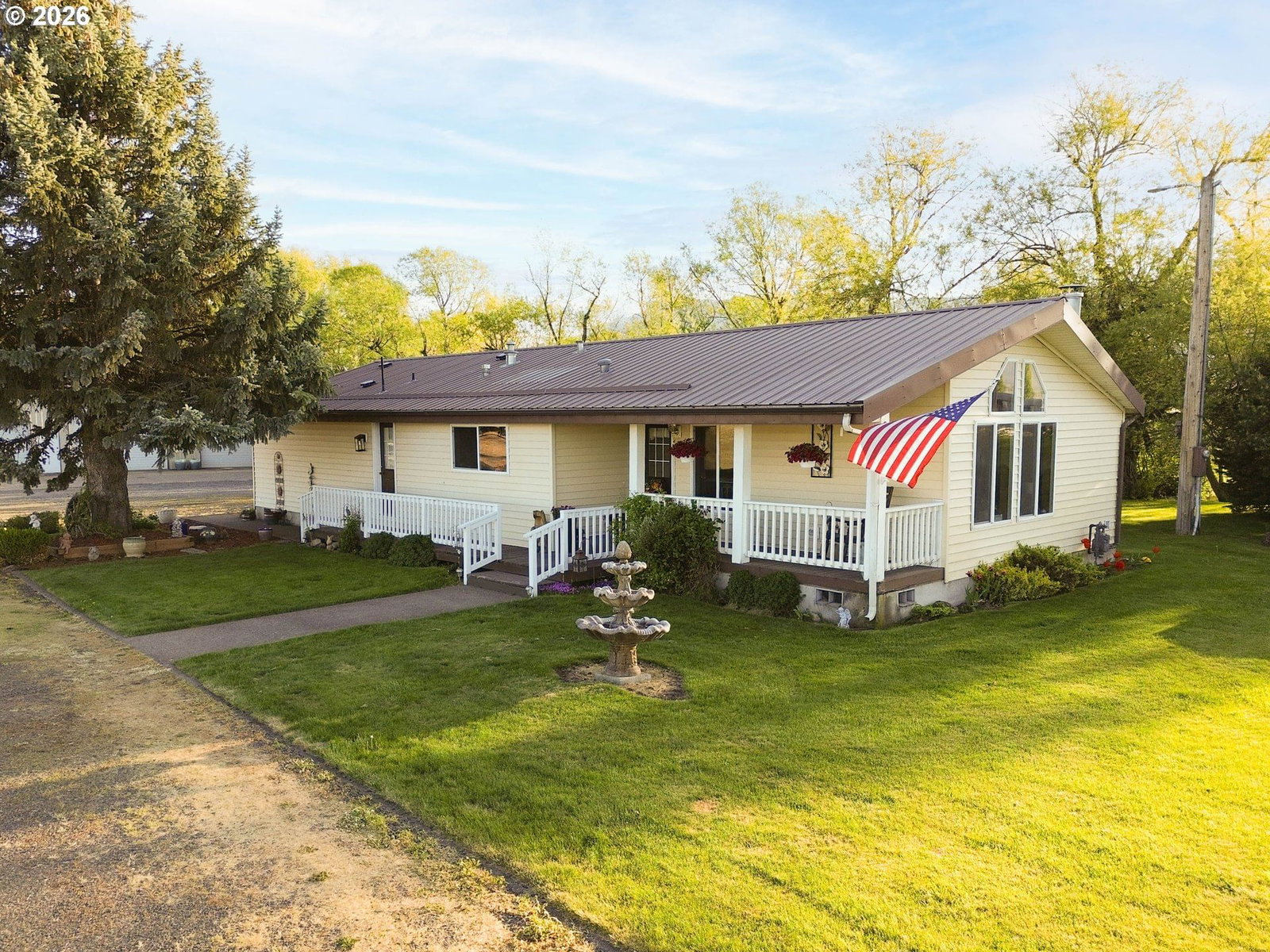 Primary listing photo, 812 COURTNEY LN, Summerville, OR, 97876