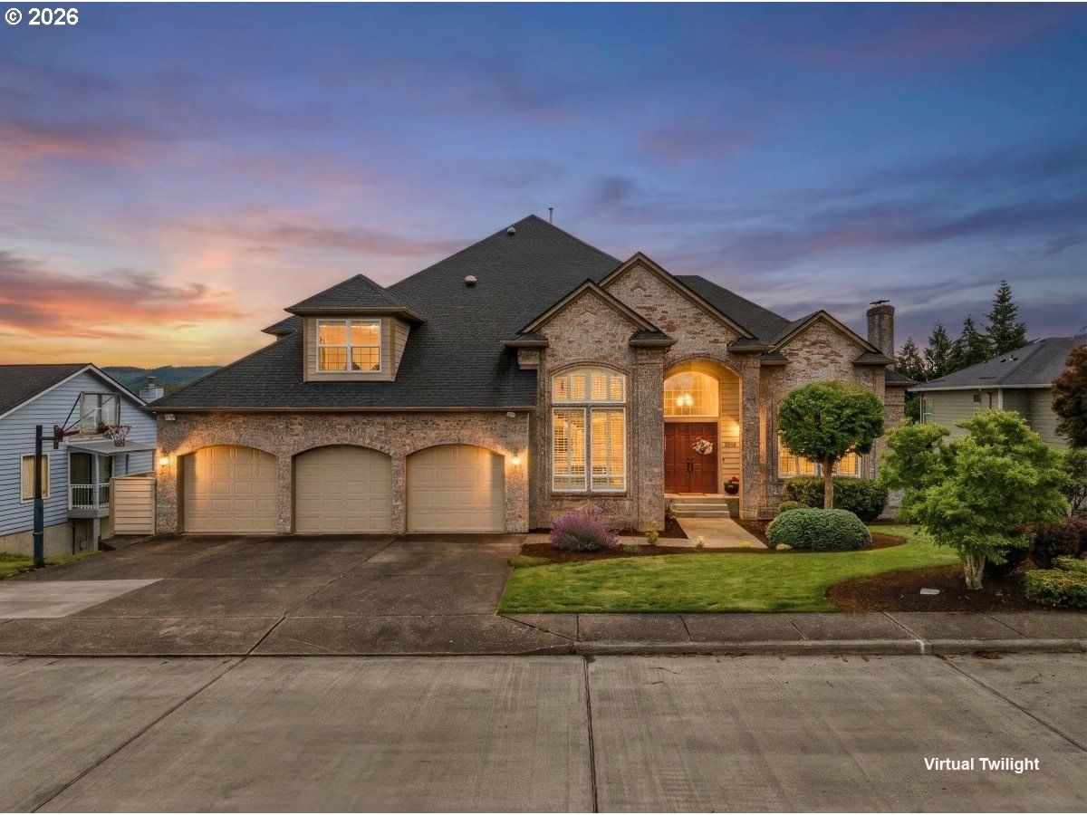 Listing photo 1 of 6