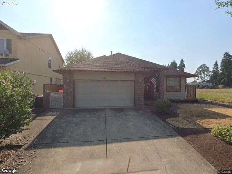 Listing photo 1 of 1